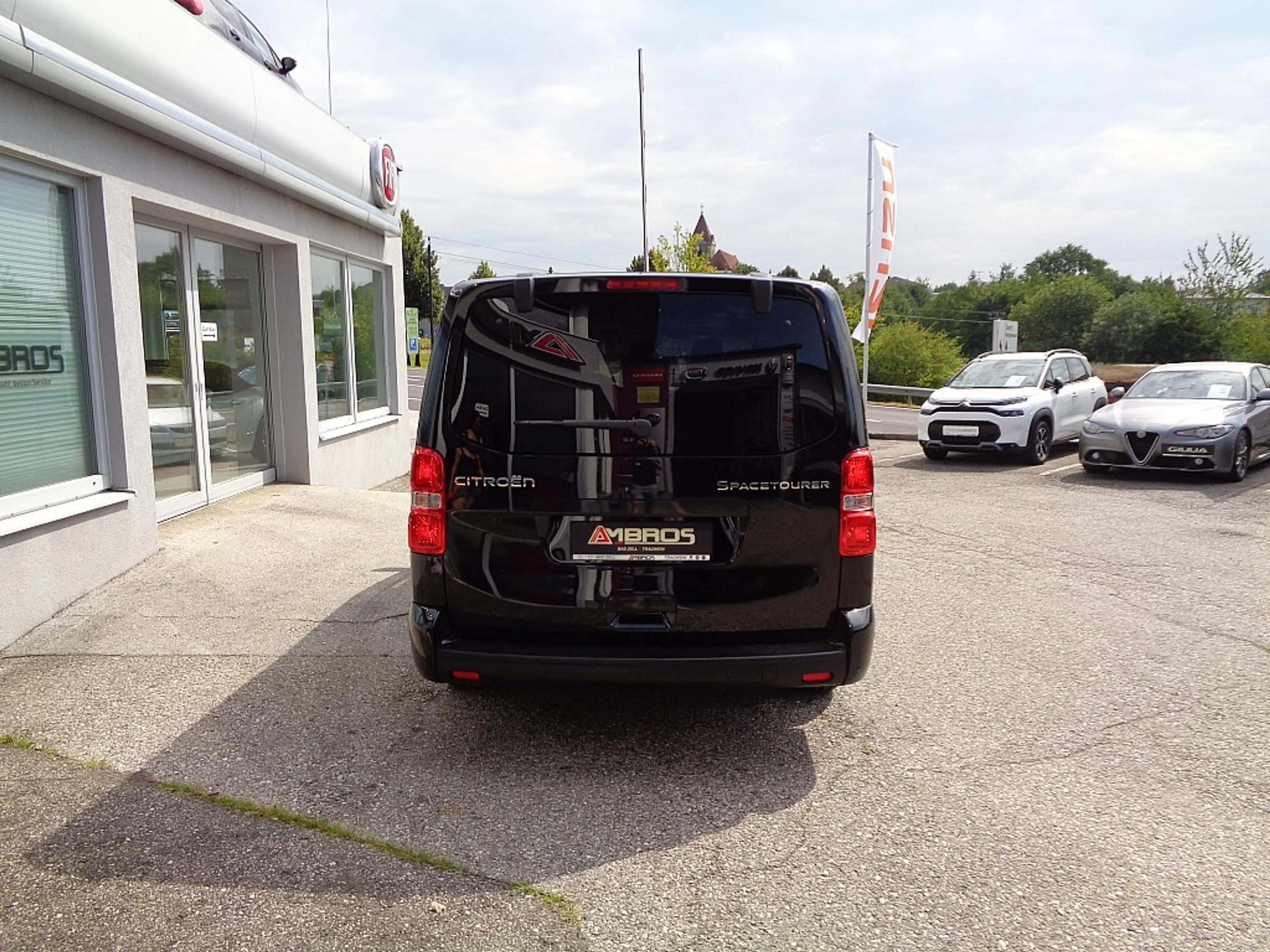 Citroen Spacetourer BlueHDI 180 S&S EAT8 XL Business Lounge 8-Sitze... — photo 8
