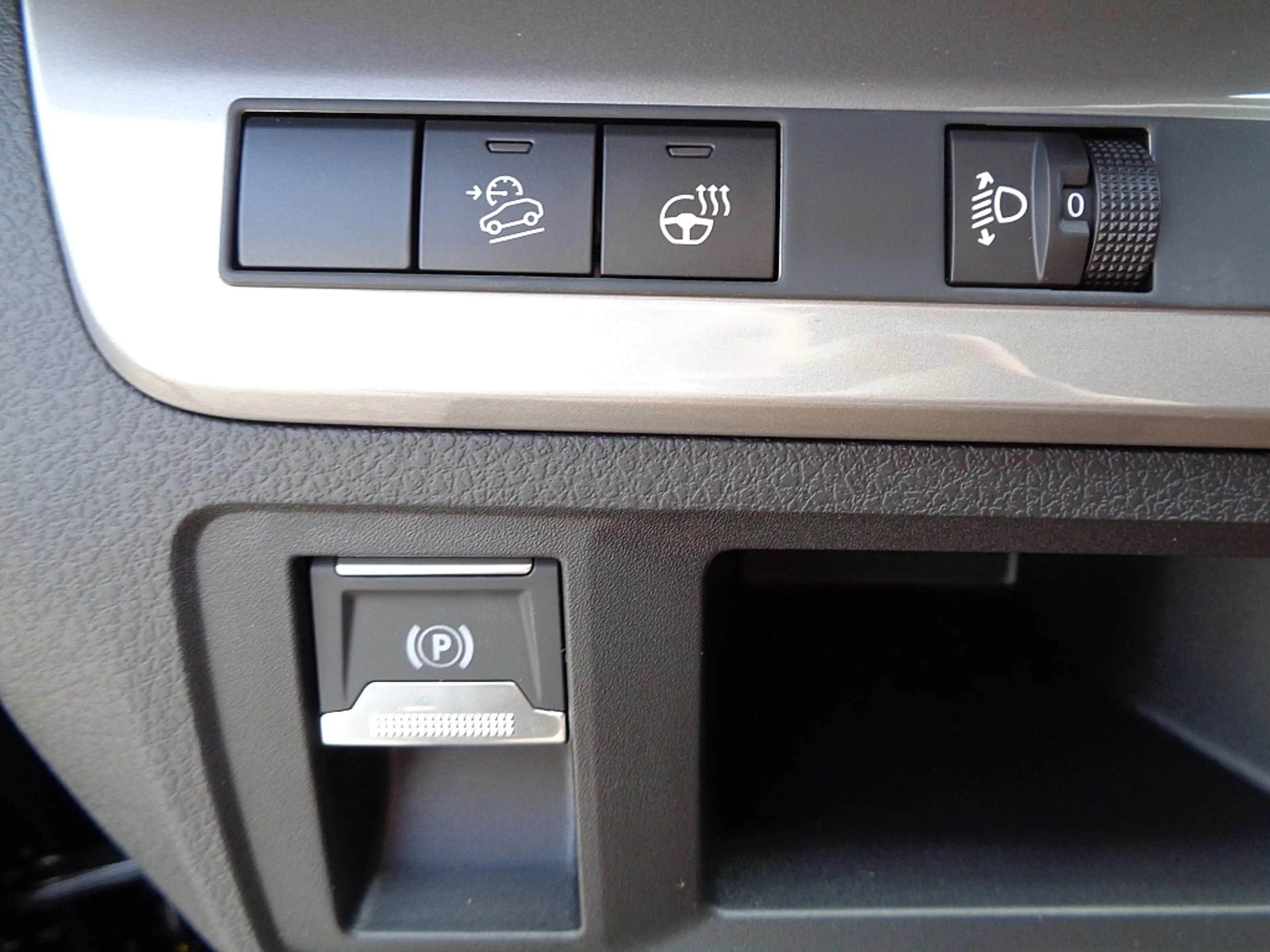 Citroen Spacetourer BlueHDI 180 S&S EAT8 XL Business Lounge 8-Sitze... — photo 14