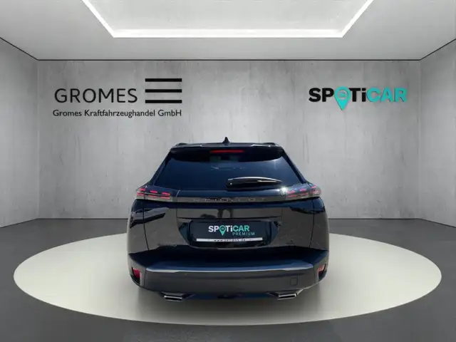 Peugeot 2008 view 4