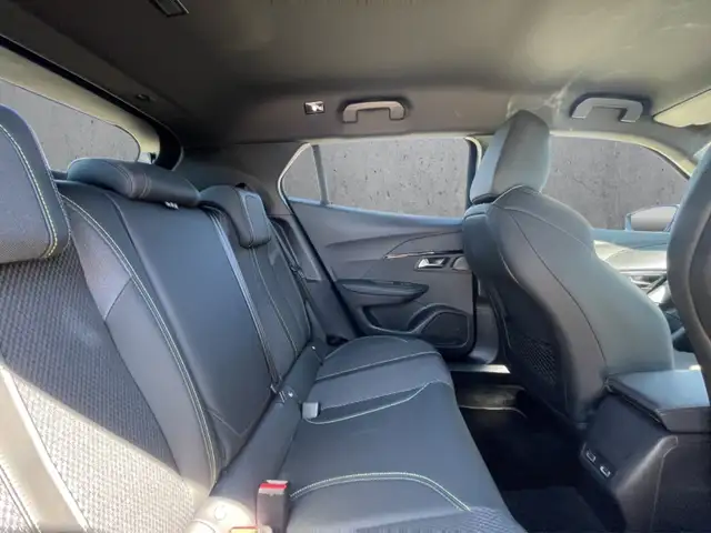 Peugeot 2008 view 14