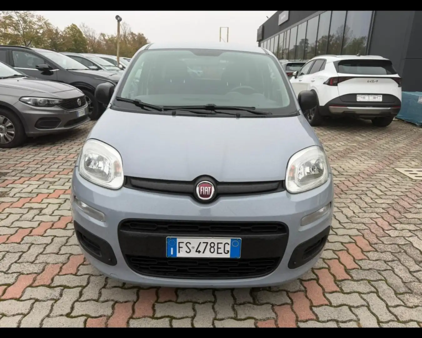 Fiat Panda 1.2 Easy Gris - 2