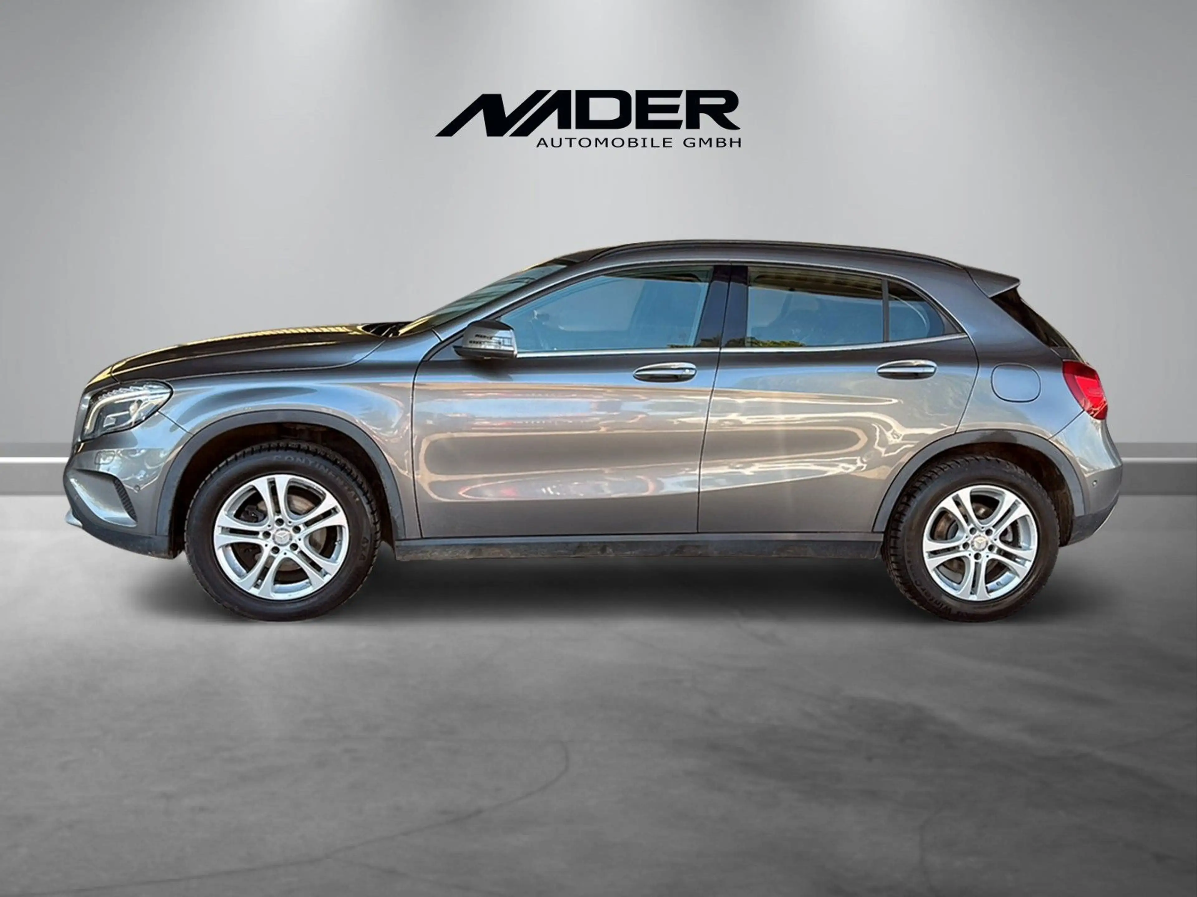 Mercedes-Benz GLA 180 | Navi | Xenon | Kam | AHK — photo 2