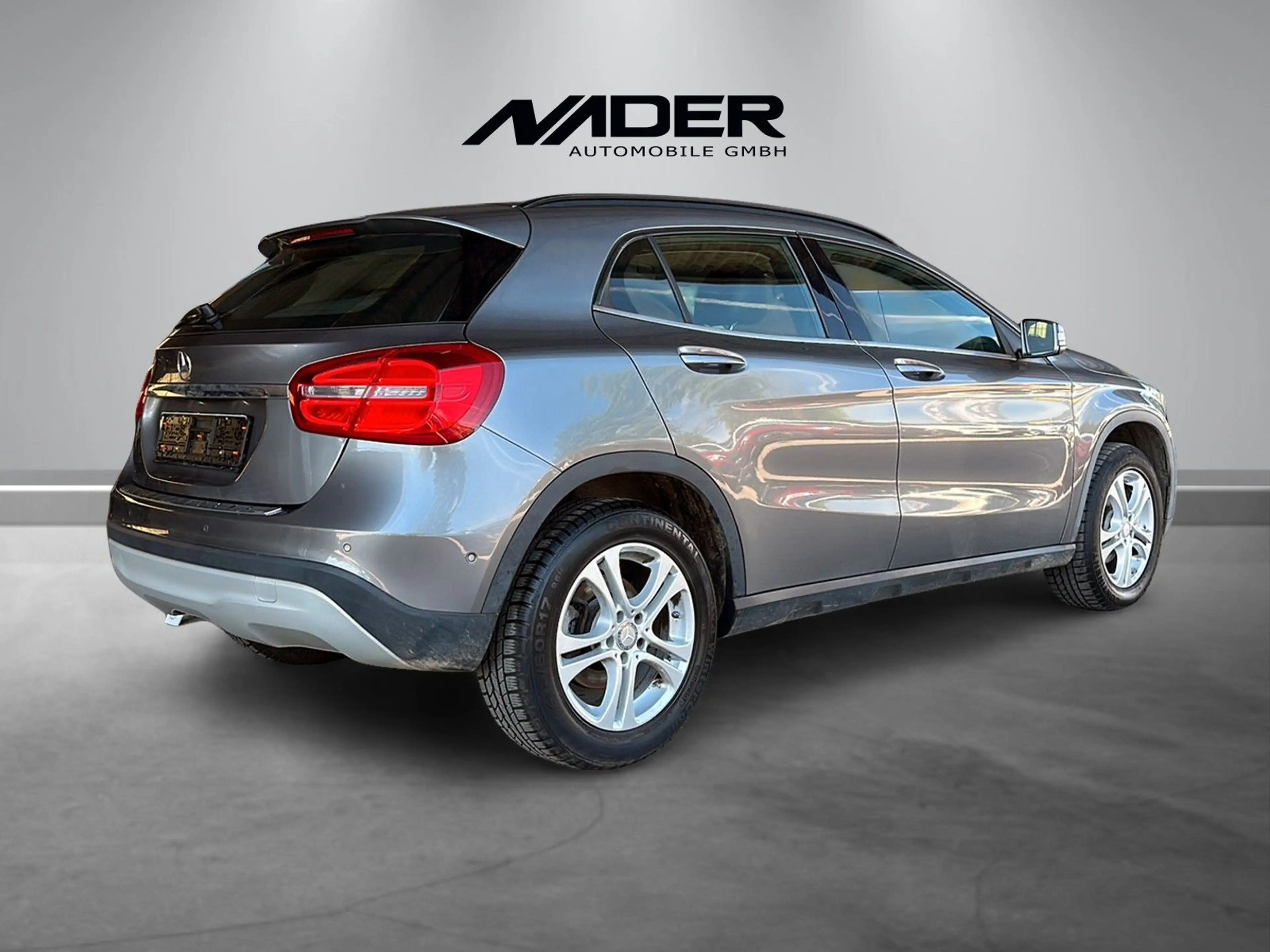 Mercedes-Benz GLA 180 | Navi | Xenon | Kam | AHK — photo 6
