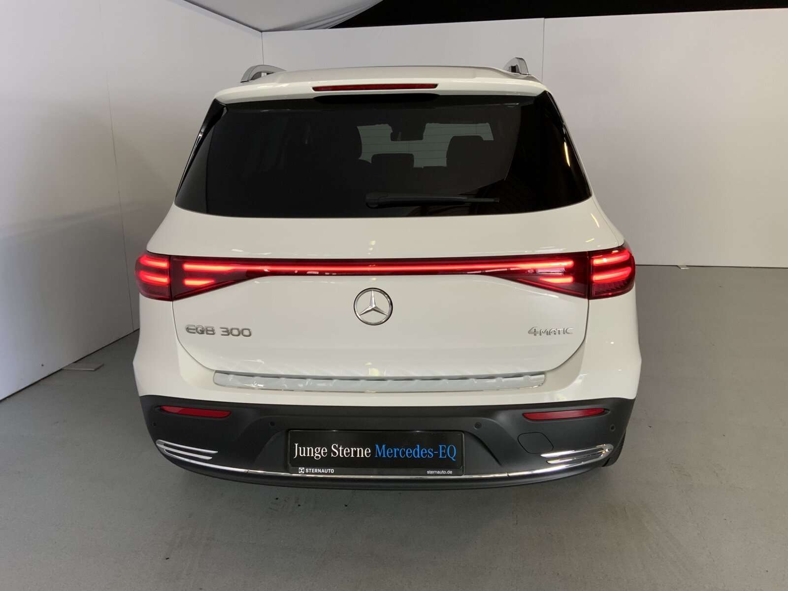 Mercedes-Benz EQB