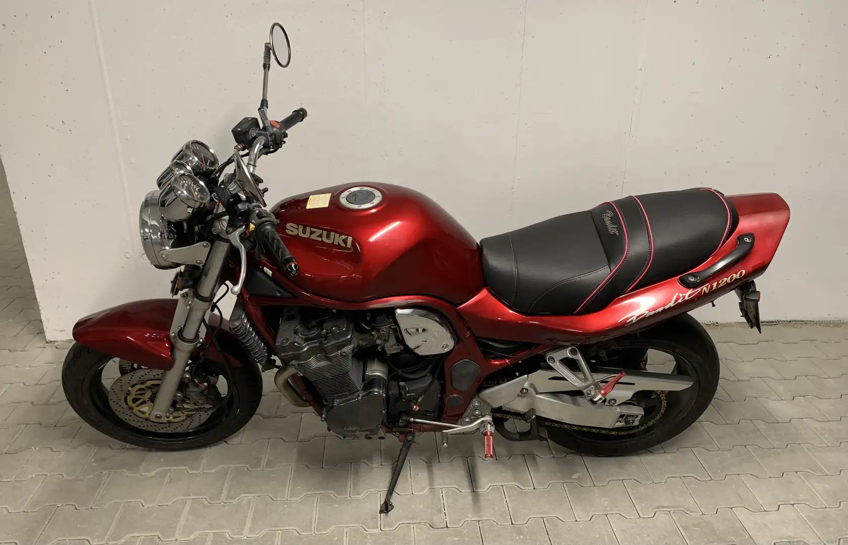 Suzuki GSF 1200 Rojo - 2