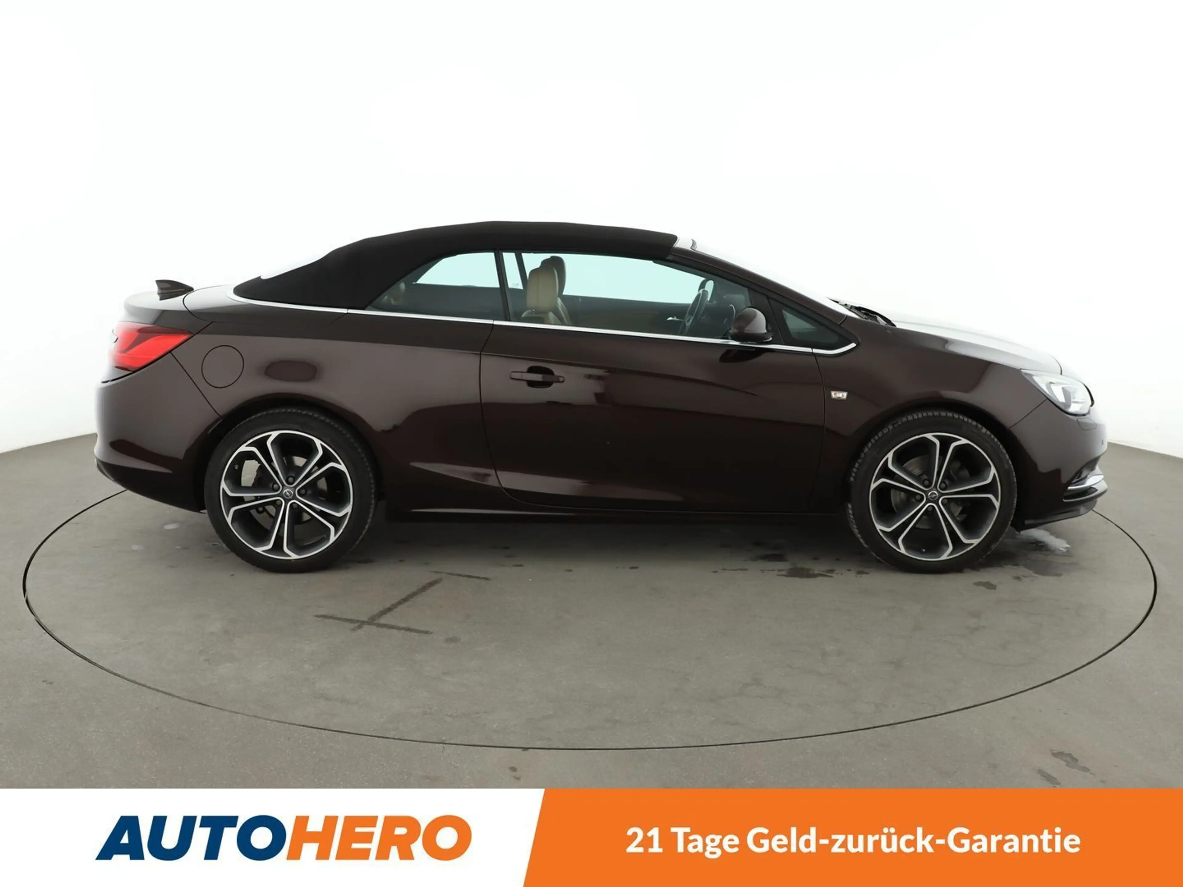 Opel Cascada 1.4 Turbo Innovation ecoFlex*NAVI*PDC*SHZ* — photo 7