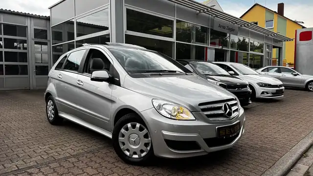 Mercedes-Benz B 150 *Scheckheftgepf. bei MB/2xPDC/28TKM ORIG.*