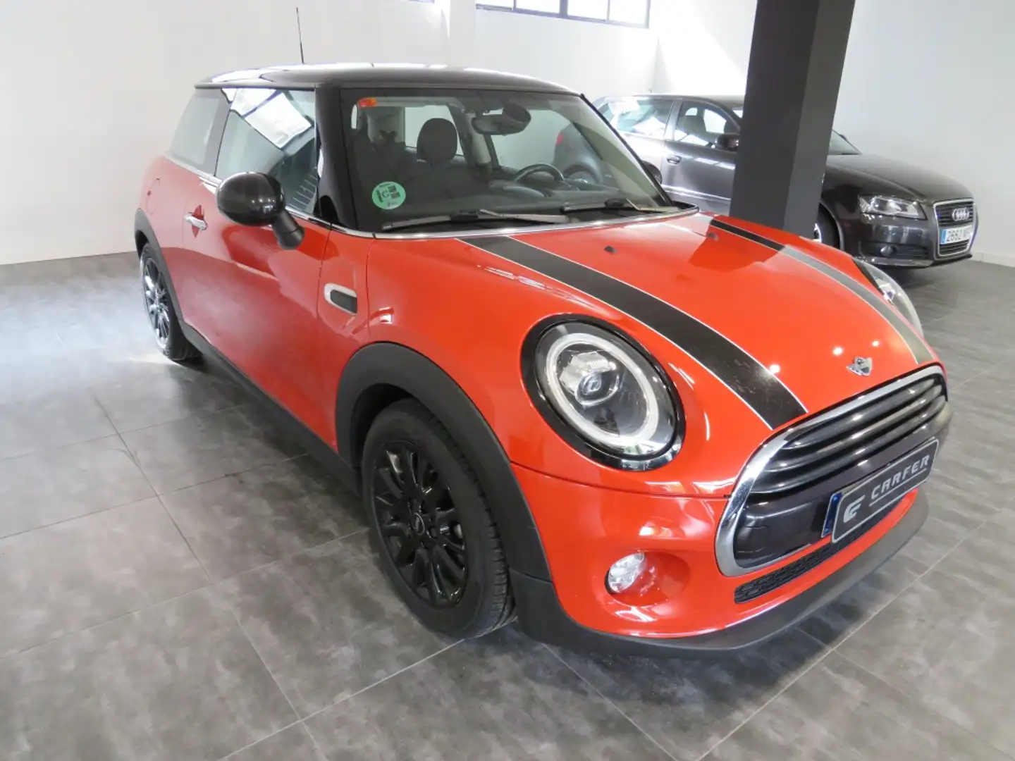 MINI Cooper D Naranja - 2