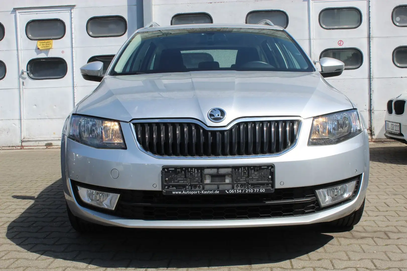 Skoda Octavia Combi Elegance Silber - 2