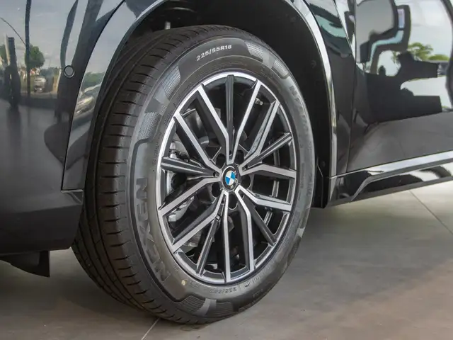 BMW X1 view 14