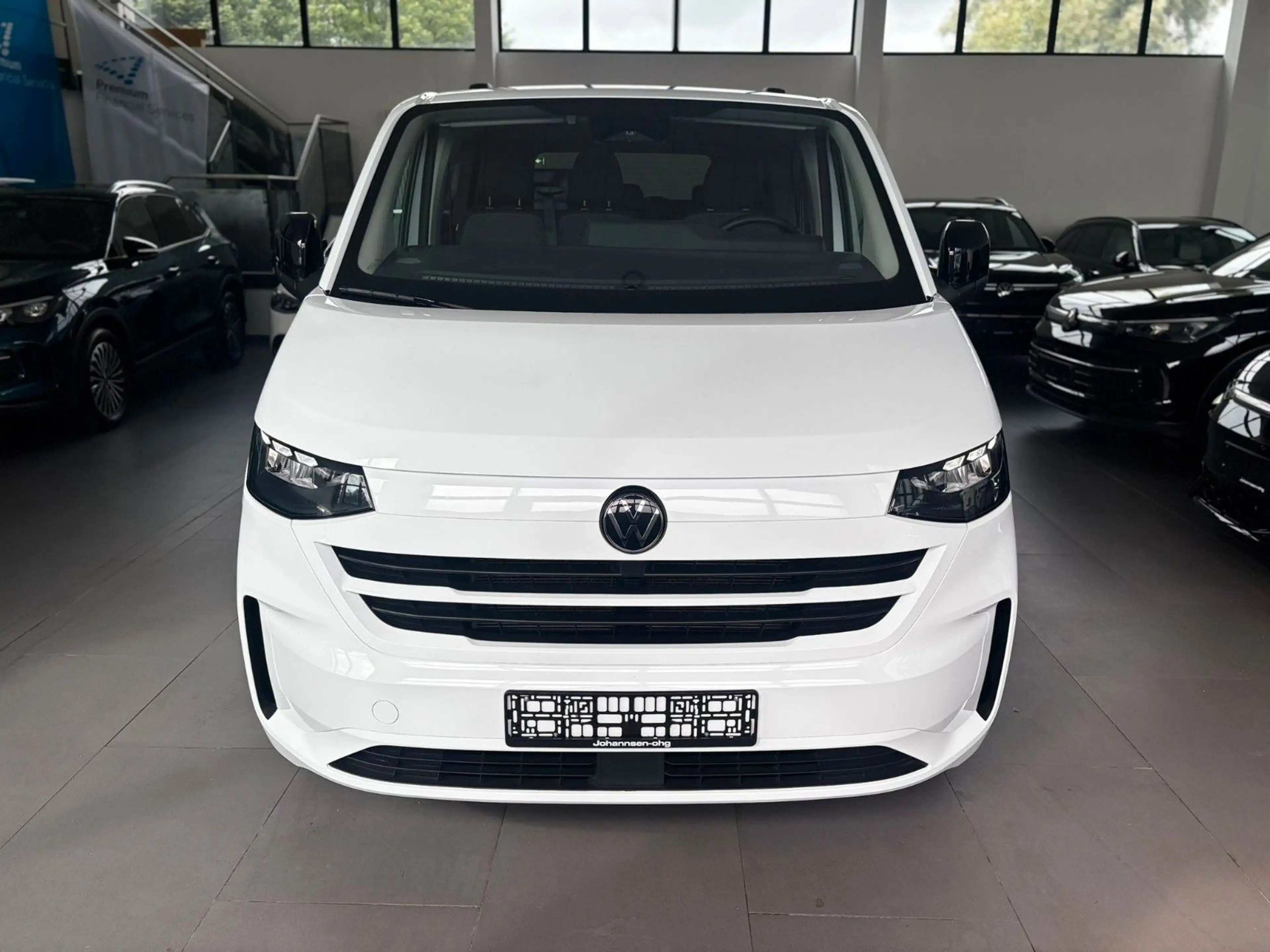 Volkswagen T7 Caravelle LED/KLIMA/9-Sitze/5J.GARANTIE — photo 2