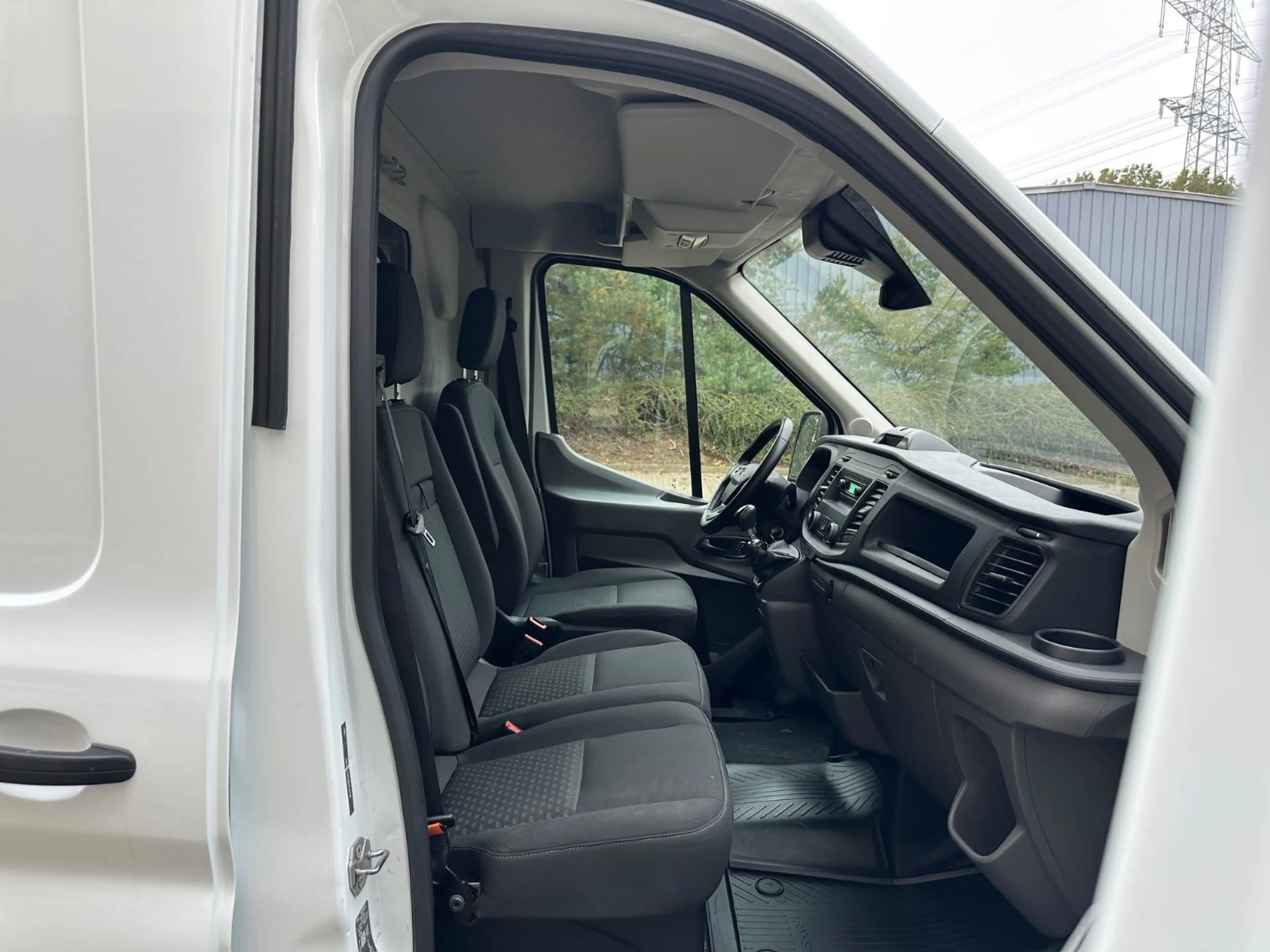 Ford Transit 2.0TDCi Kasten 350 L3H2*170PS*Klima*PDC — photo 8