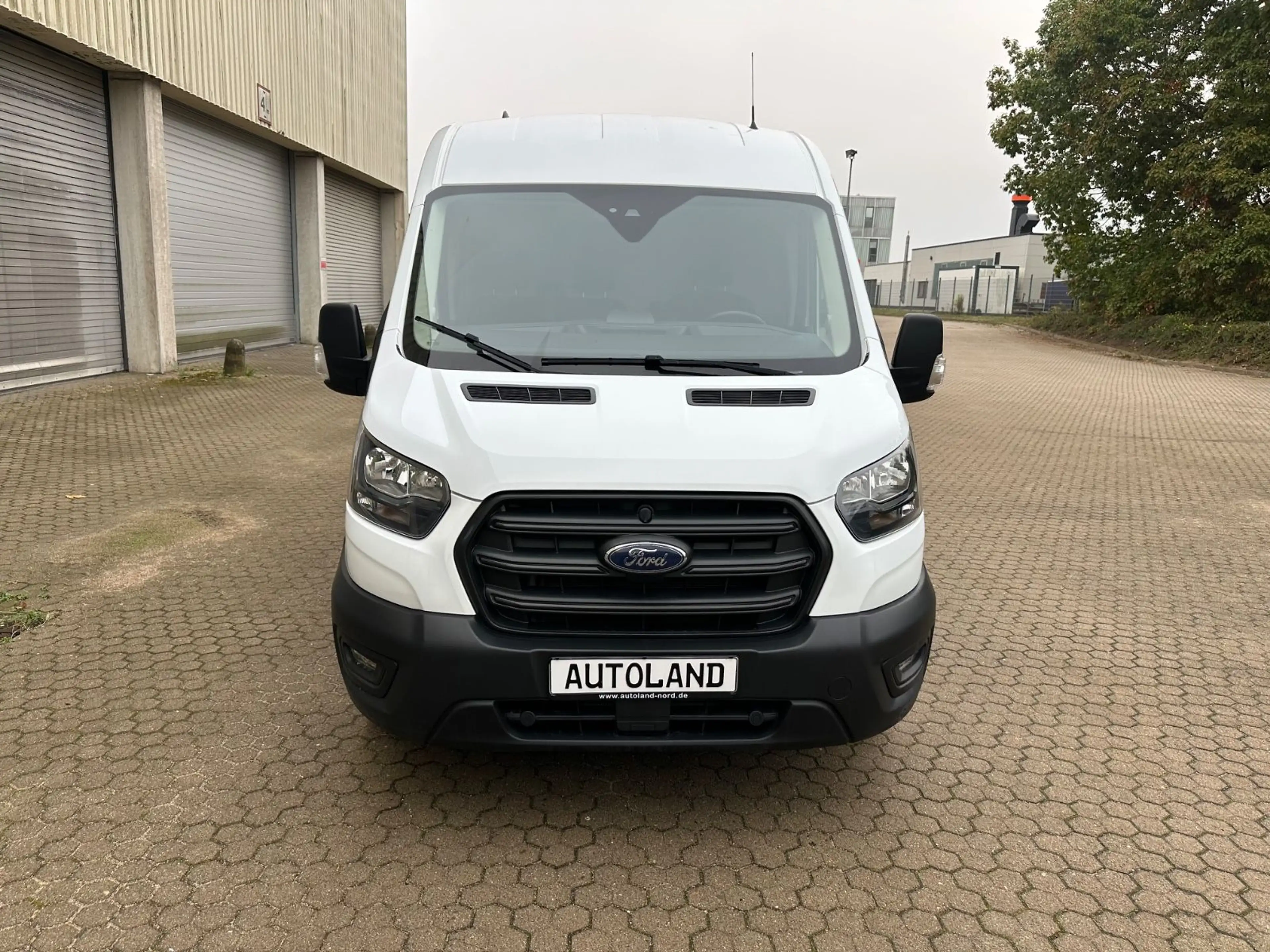 Ford Transit 2.0TDCi Kasten 350 L3H2*170PS*Klima*PDC — photo 4