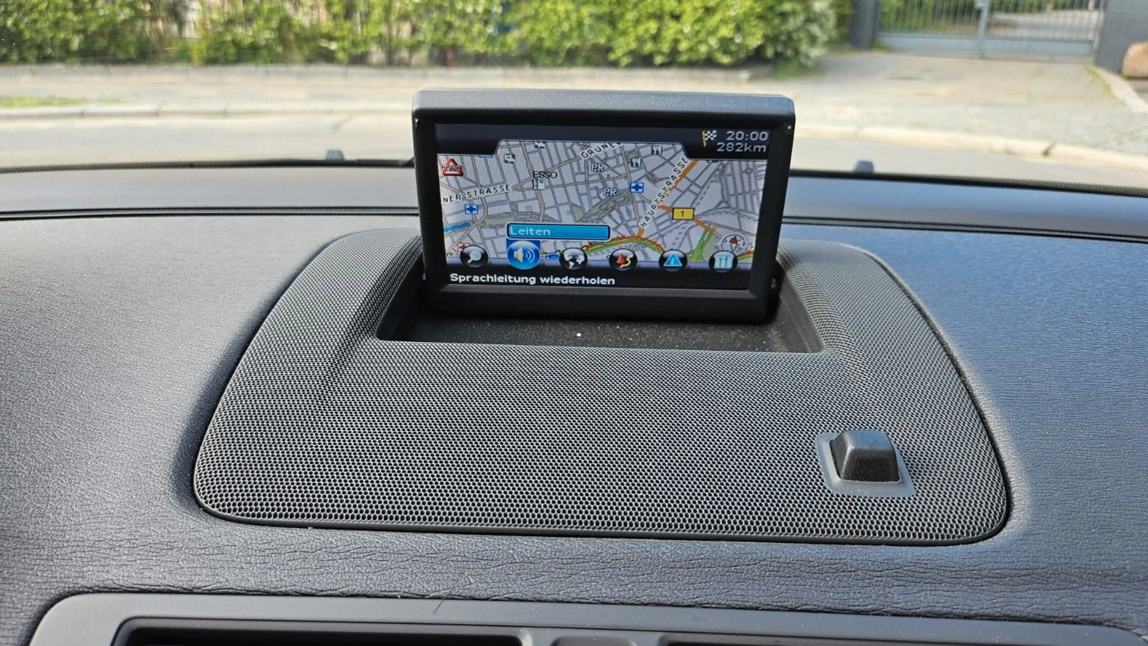 Volvo C70 Cabrio D4 Summum 1. Hand Scheckheft Volvo — photo 12