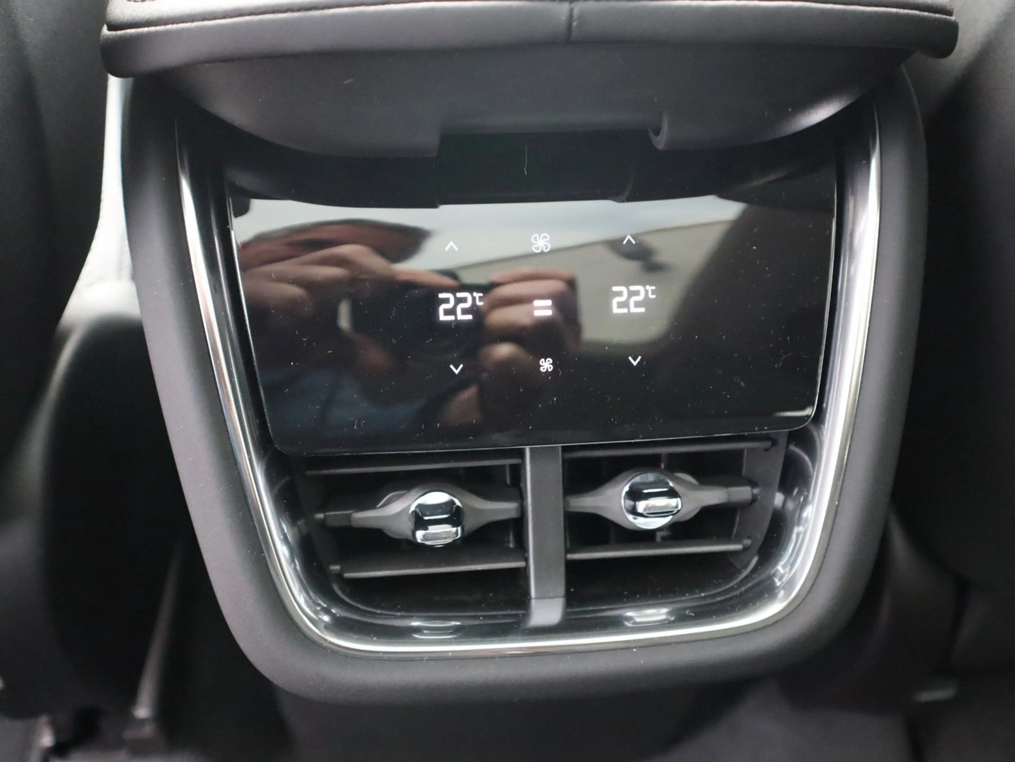Volvo EX90 Ultra Pure Electric AWD HUD*BOSE*Pilot — photo 5