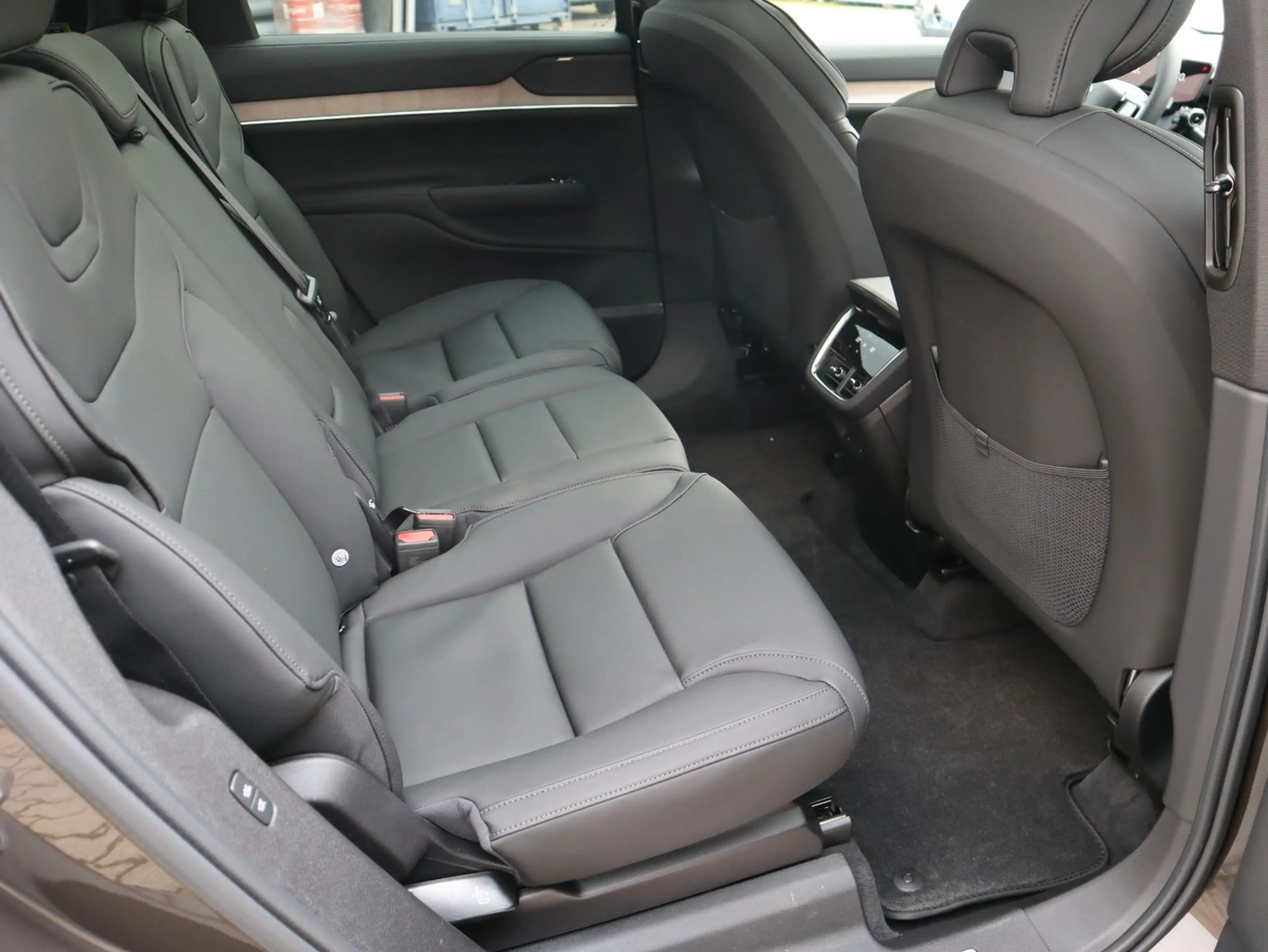 Volvo EX90 Ultra Pure Electric AWD HUD*BOSE*Pilot — photo 9