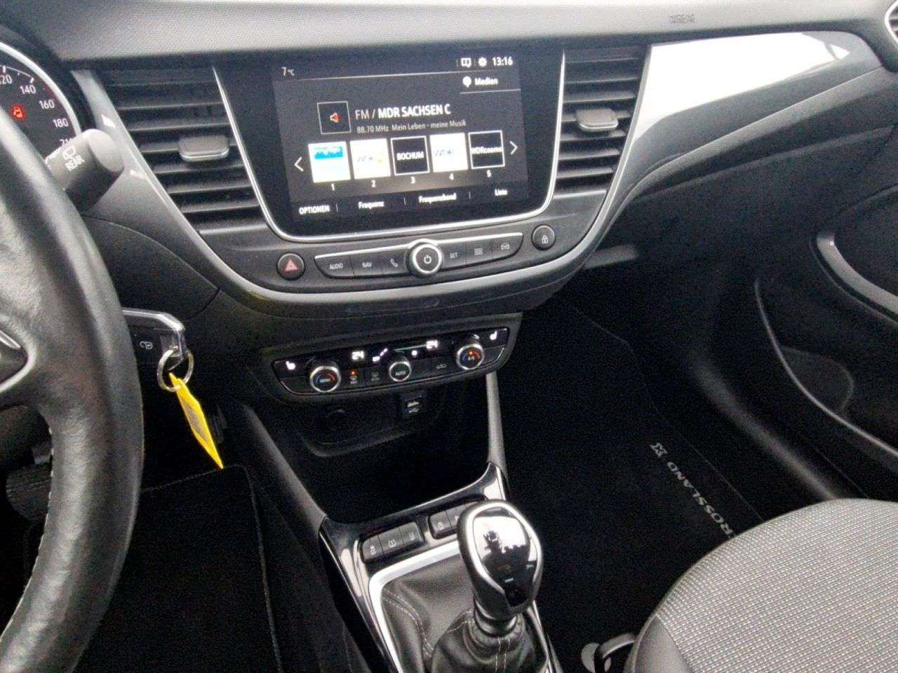 Opel Crossland X