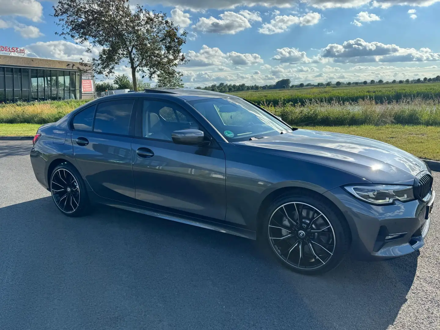 BMW 330 3-serie 330e eDrive Edition, Aut, Open dak, Leder, Grigio - 2