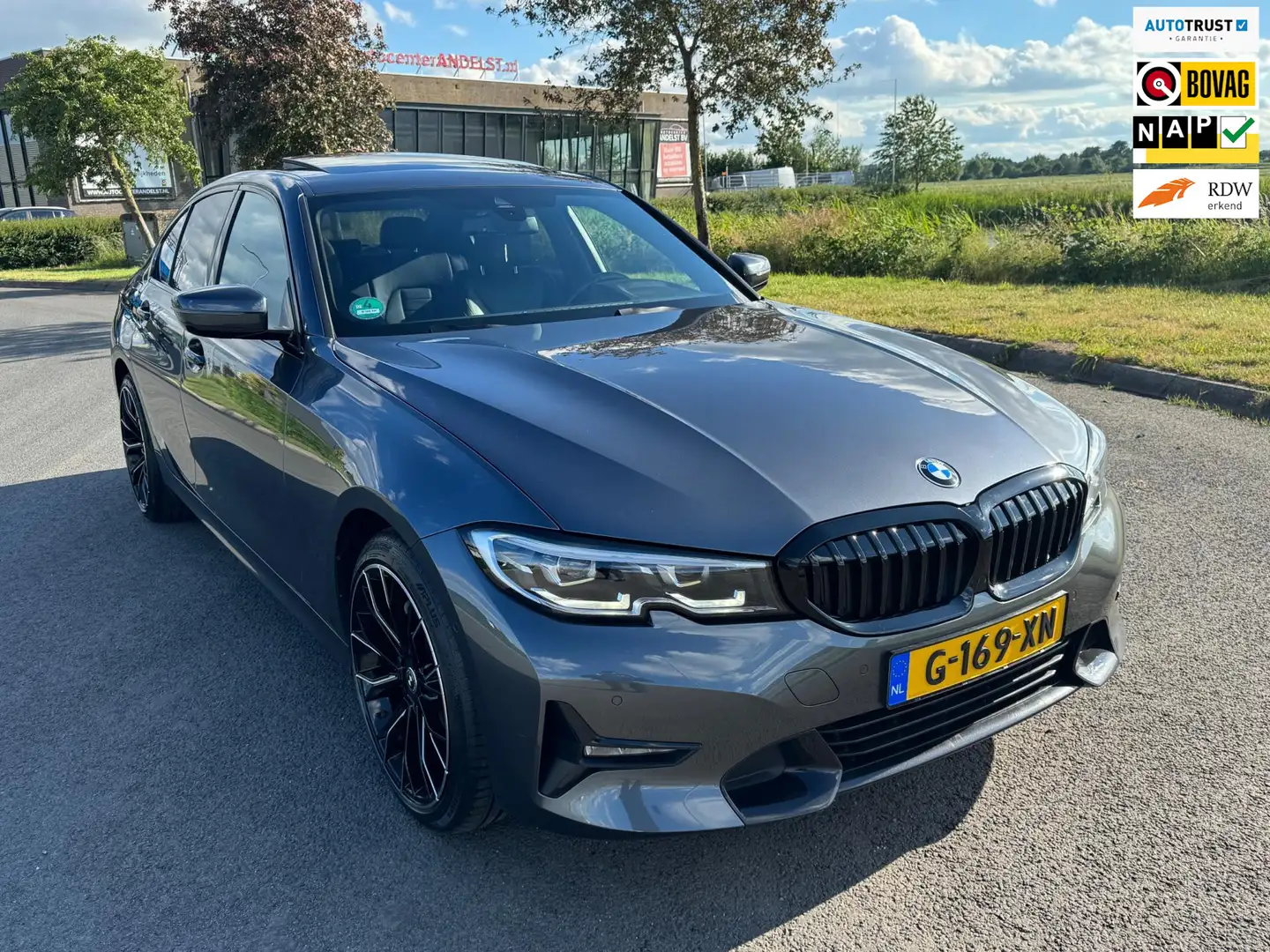BMW 330 3-serie 330e eDrive Edition, Aut, Open dak, Leder, Grigio - 1