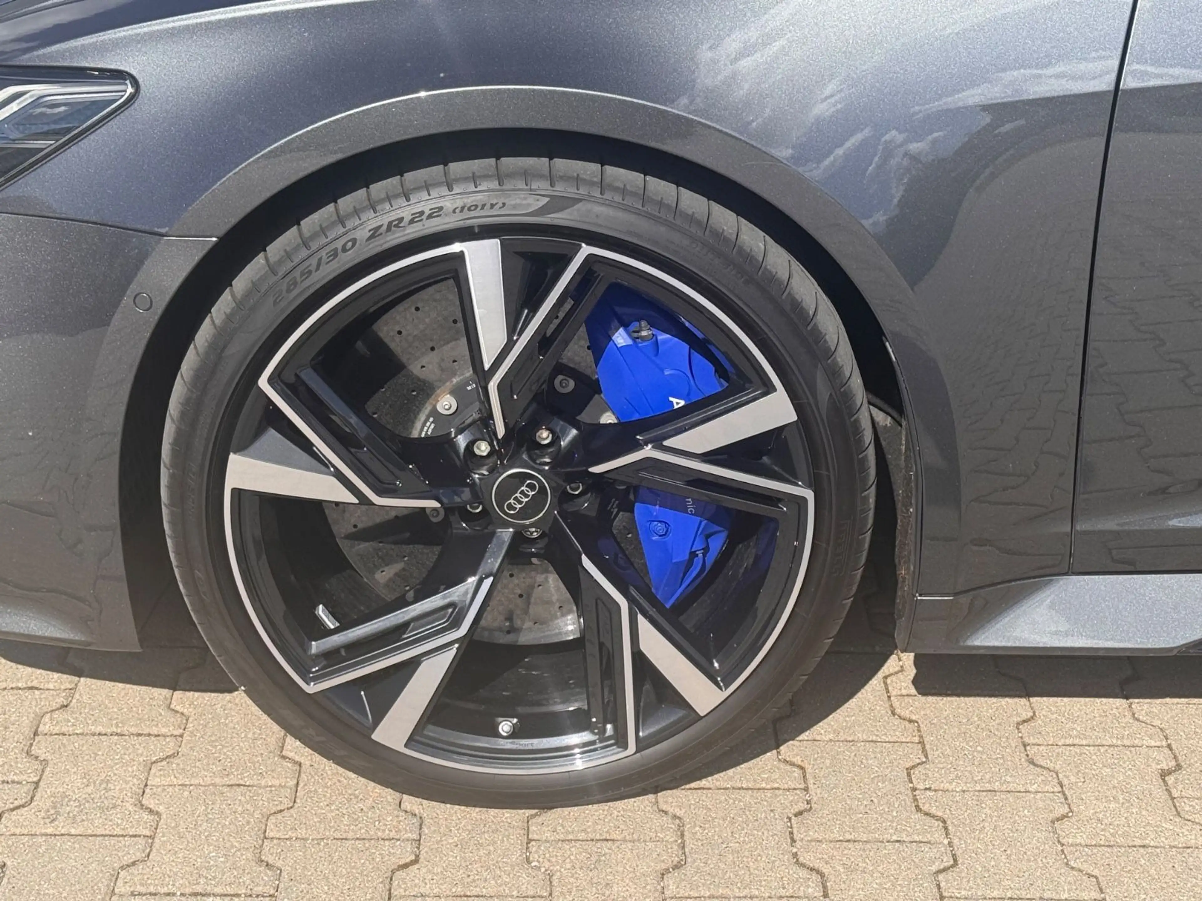Audi RS6 Keramik PANORAMA STANDHEIZUNG 22-ZOLL — photo 2