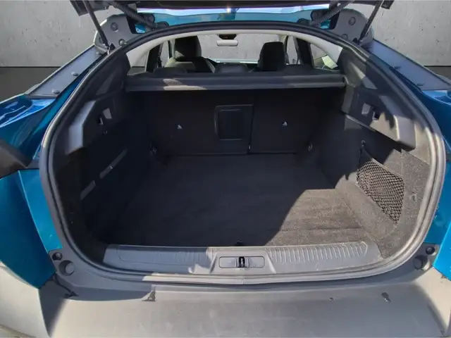 Peugeot 408 view 7