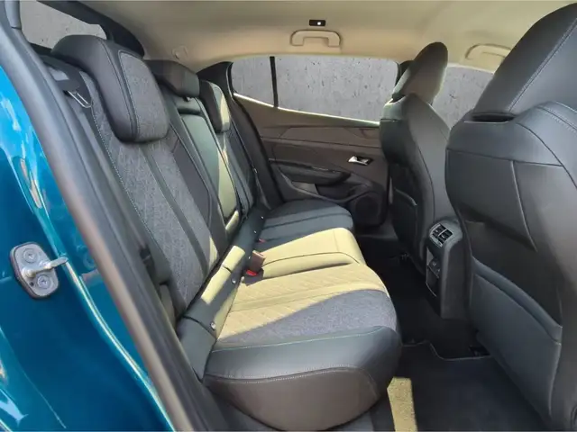 Peugeot 408 view 14