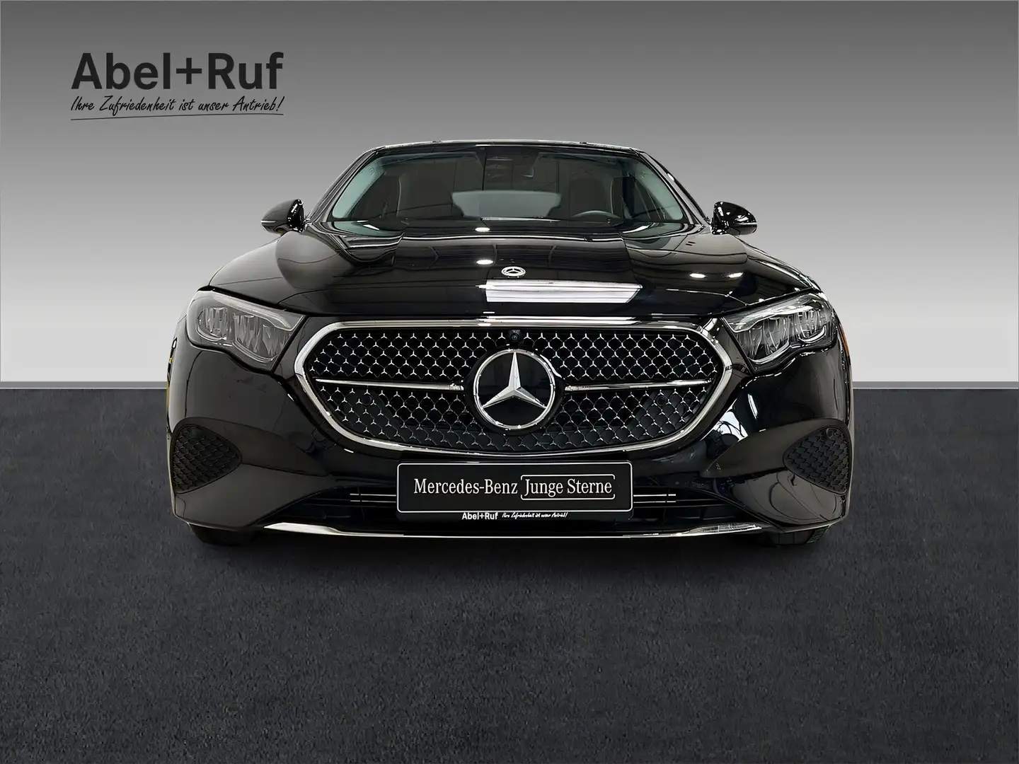 Mercedes-Benz E 450 4M Limo AVANTGARDE+LED+DISTR+Memo+TotW+360 Schwarz - 2