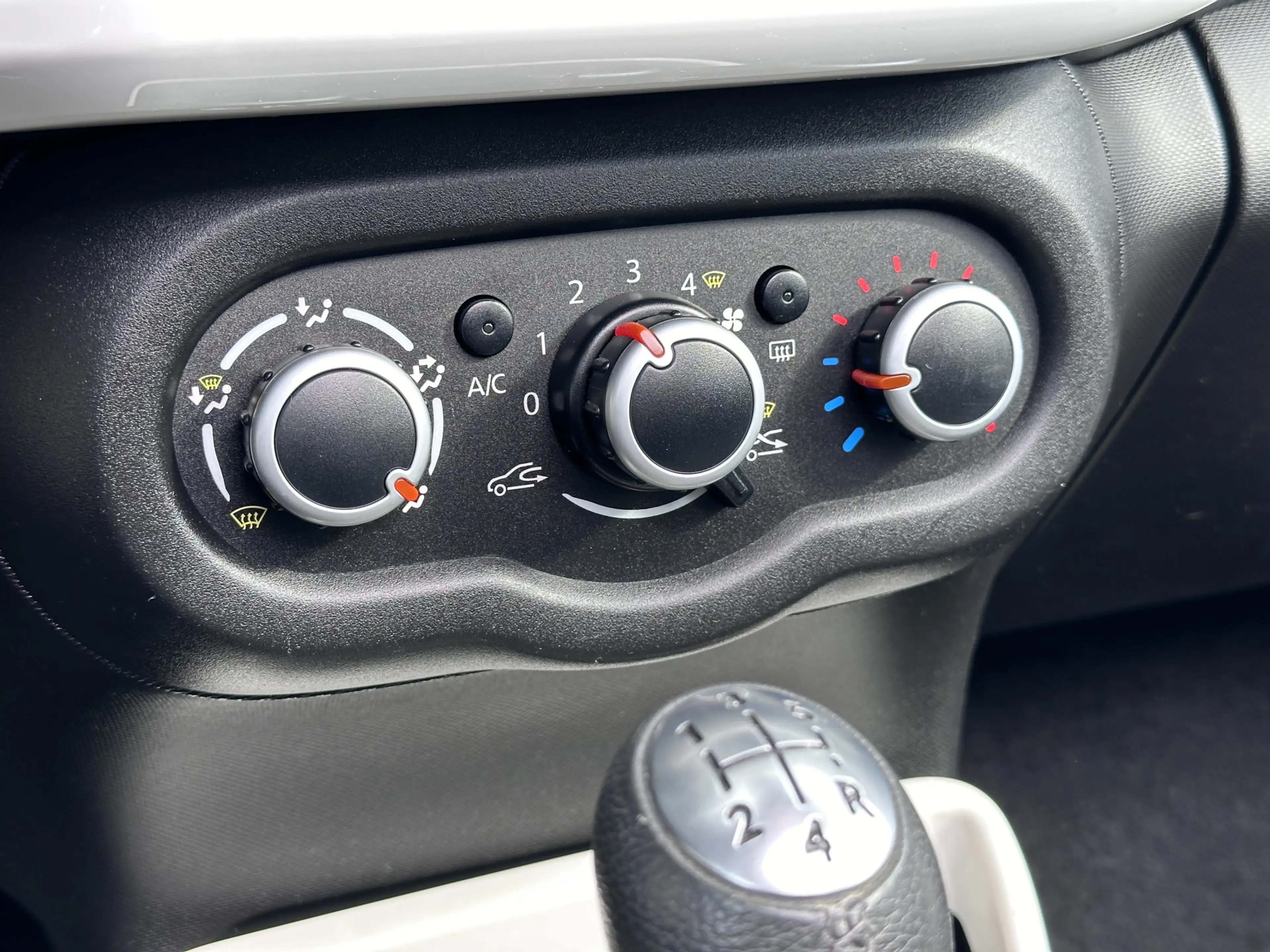 Renault Twingo 1.0 SCe Dynamique | Vouwdak | Airco | Radio — photo 24
