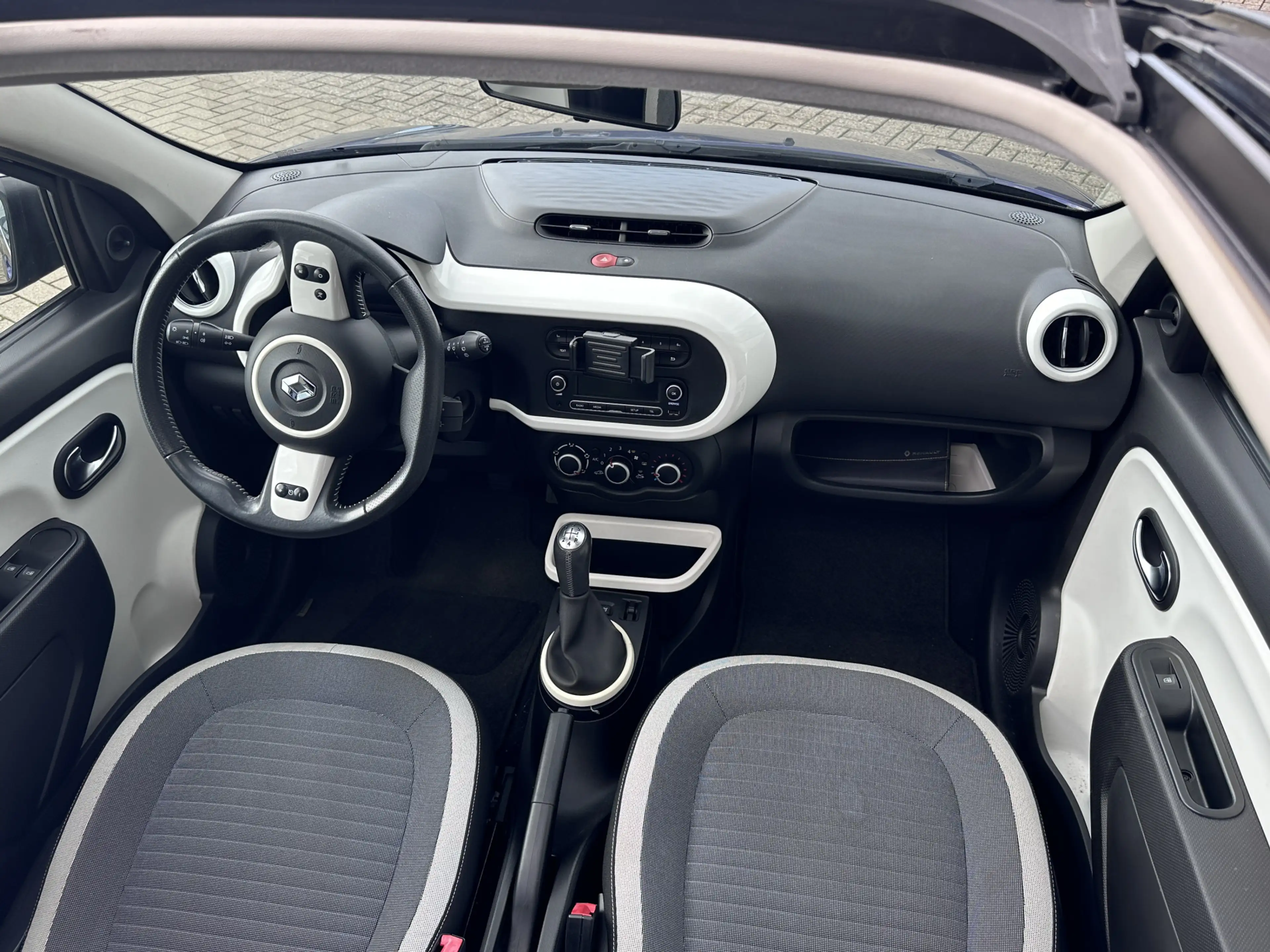 Renault Twingo 1.0 SCe Dynamique | Vouwdak | Airco | Radio — photo 2