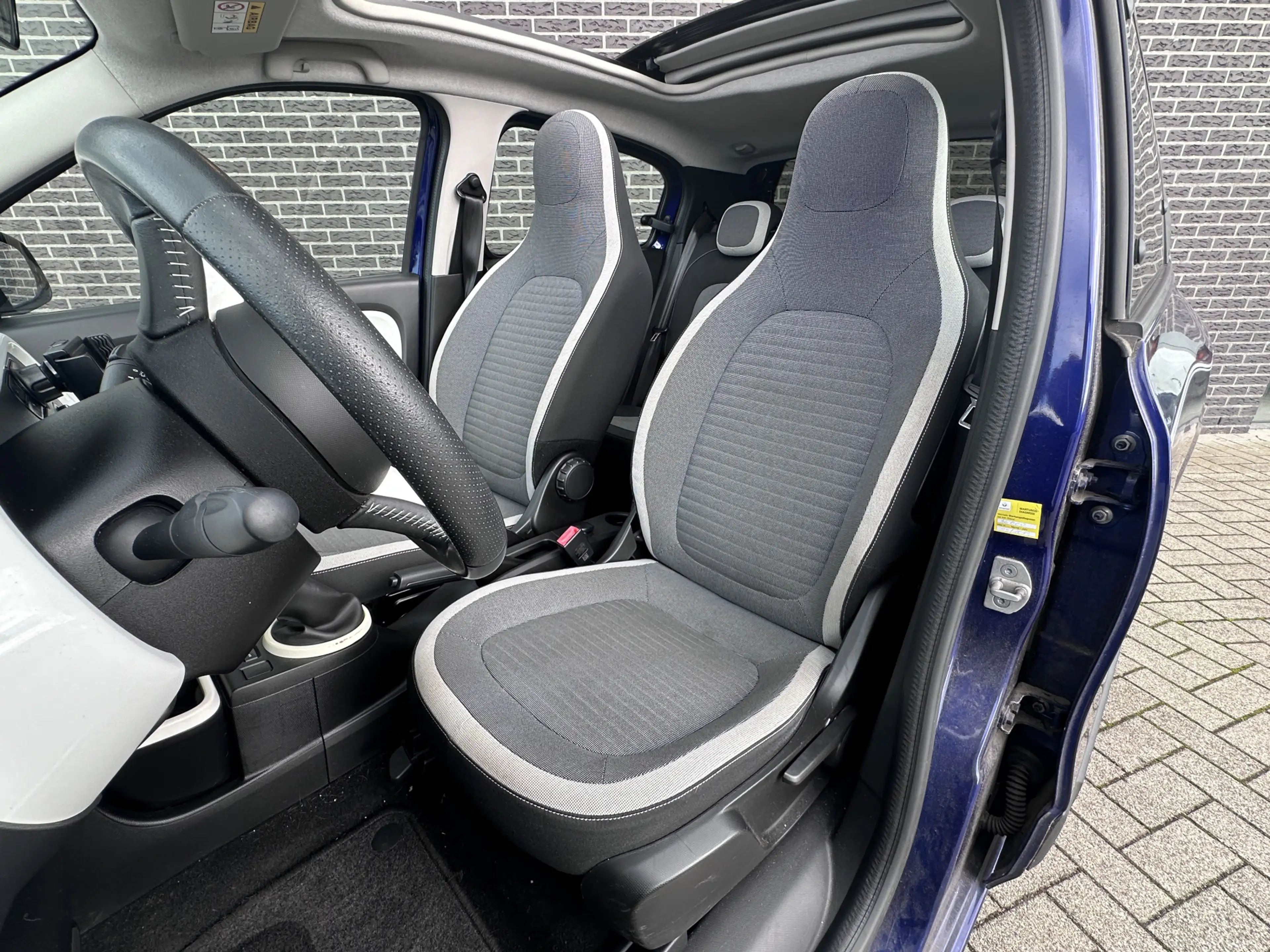 Renault Twingo 1.0 SCe Dynamique | Vouwdak | Airco | Radio — photo 3