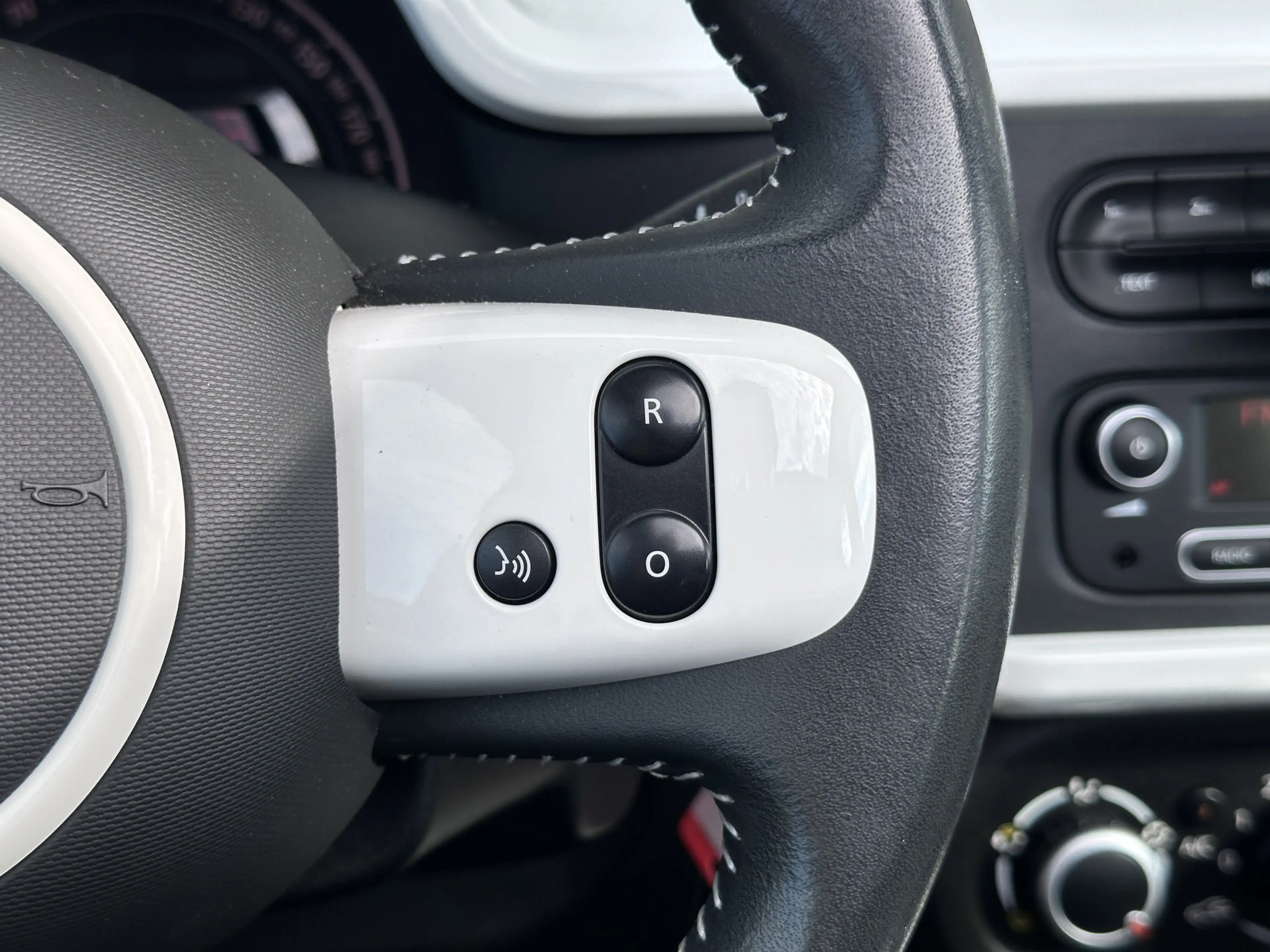 Renault Twingo 1.0 SCe Dynamique | Vouwdak | Airco | Radio — photo 29