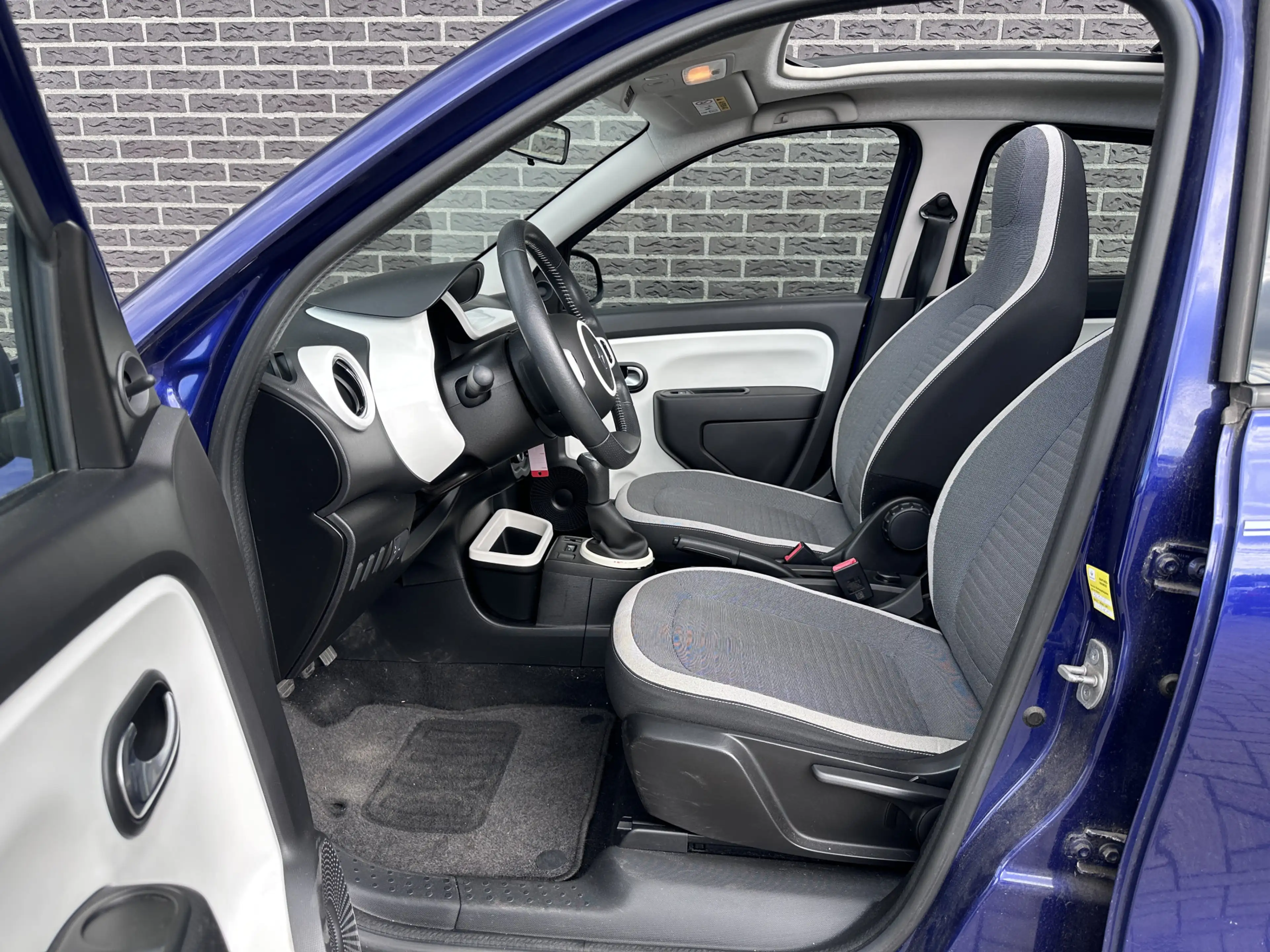 Renault Twingo 1.0 SCe Dynamique | Vouwdak | Airco | Radio — photo 11