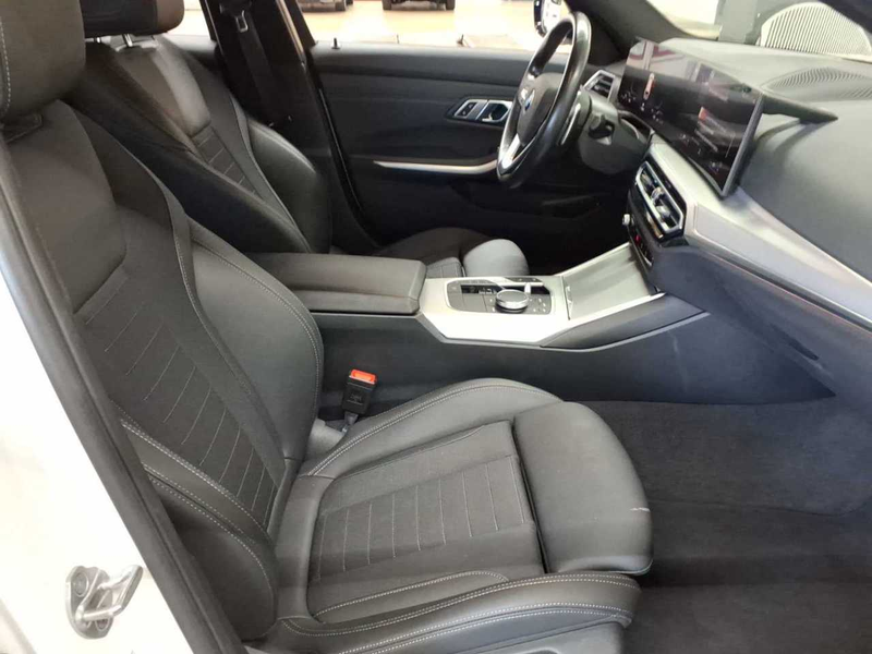 BMW 318 318d Touring Aut. — photo 8