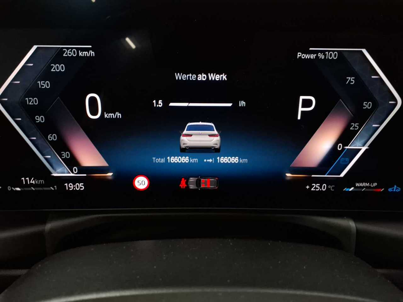 BMW 318 318d Touring Aut. — photo 11