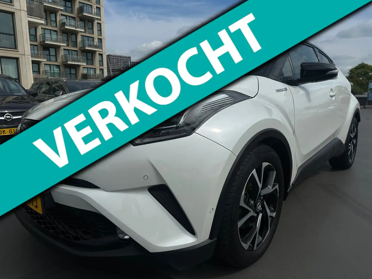 Toyota C-HR 1.8 Hybrid Style Ultimate 1e Eig Dealer OH Vol Opt Blanc - 1