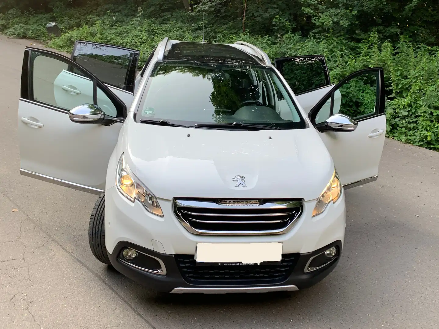 Peugeot 2008 2008 82 VTI Allure tüv neu Weiß - 2