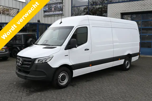 Mercedes-Benz 320 eSprinter L3H2 Pro 81kWh LED koplampen, 115 kW DC