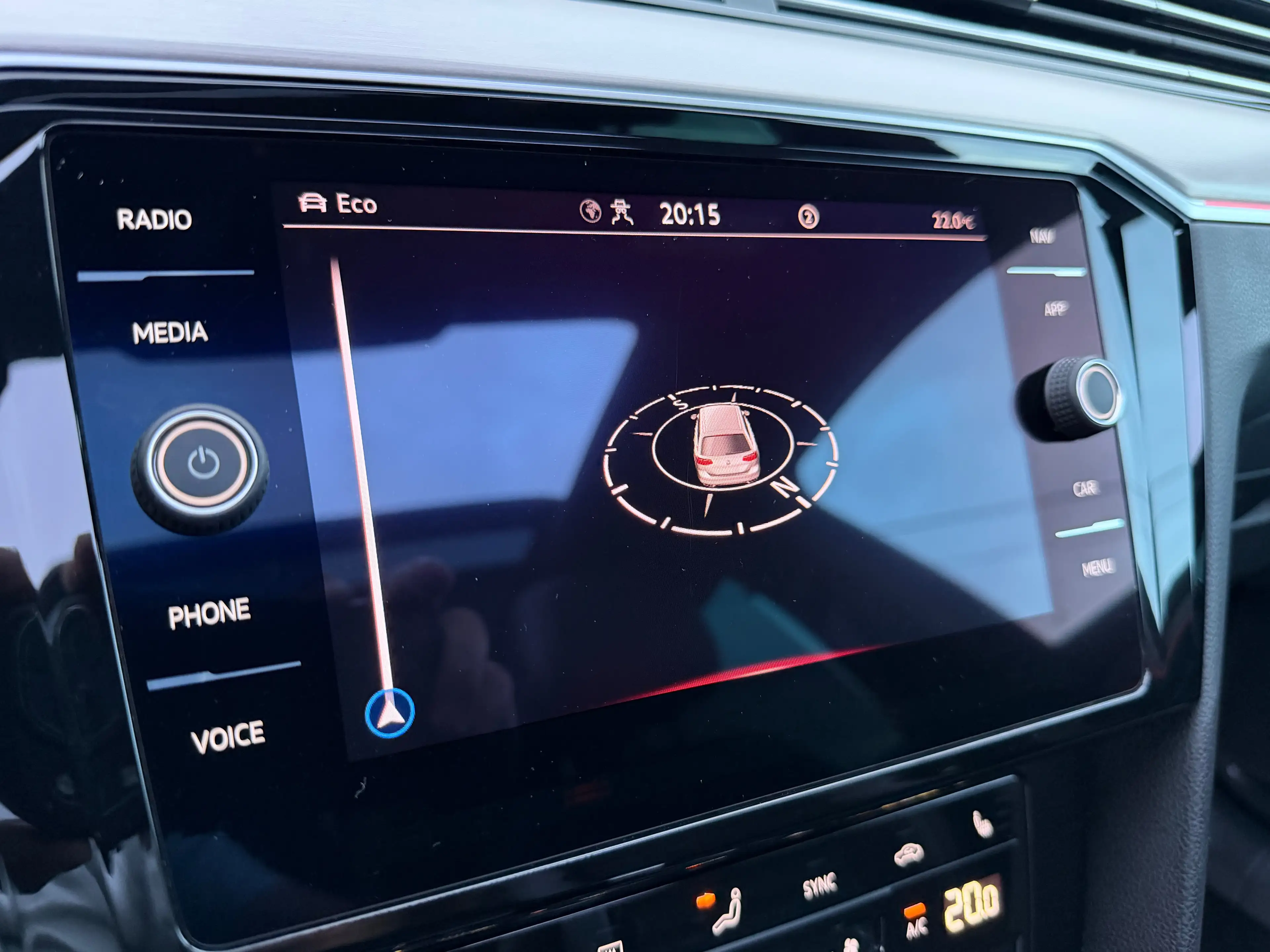 Volkswagen Passat Variant 2.0 TDi DSG / IQ LIGHT / Toit Pano / Cockpit Digital / — photo 12