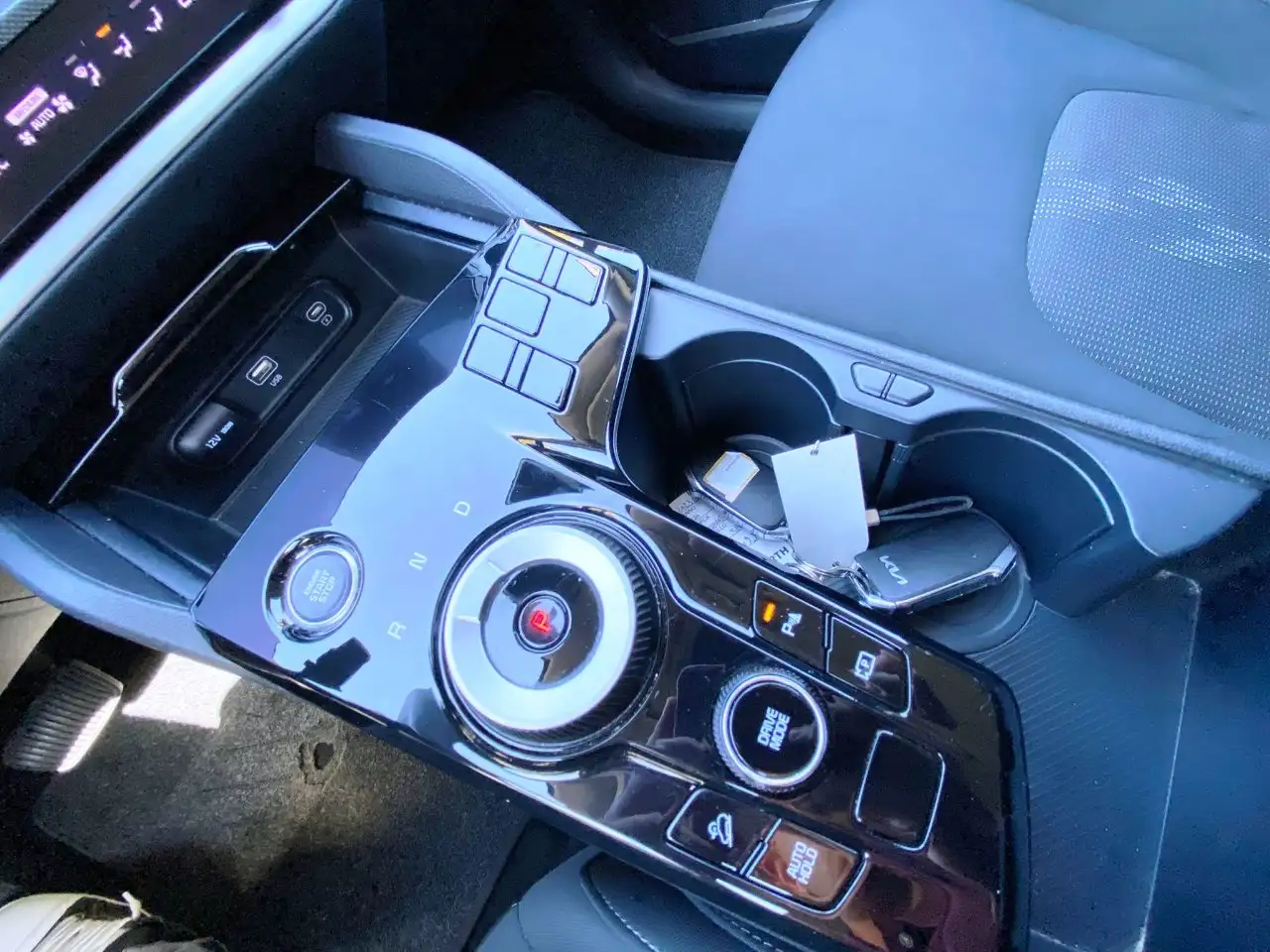 Kia Sportage HEV A/T 2WD STYLE, миниатюра 14