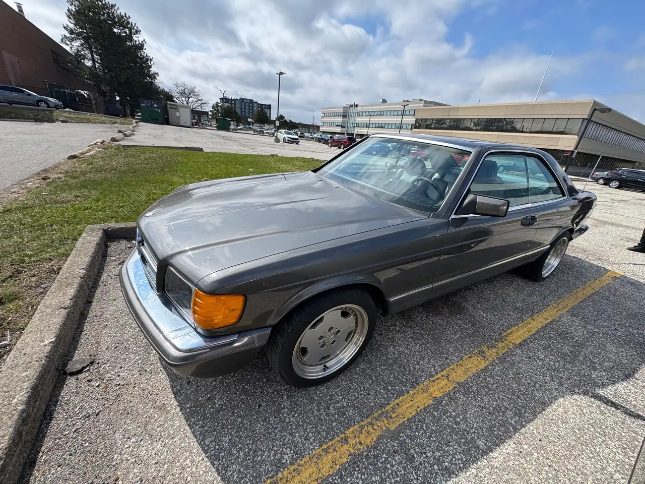 Mercedes-Benz 500 снимка Mercedes-Benz 500