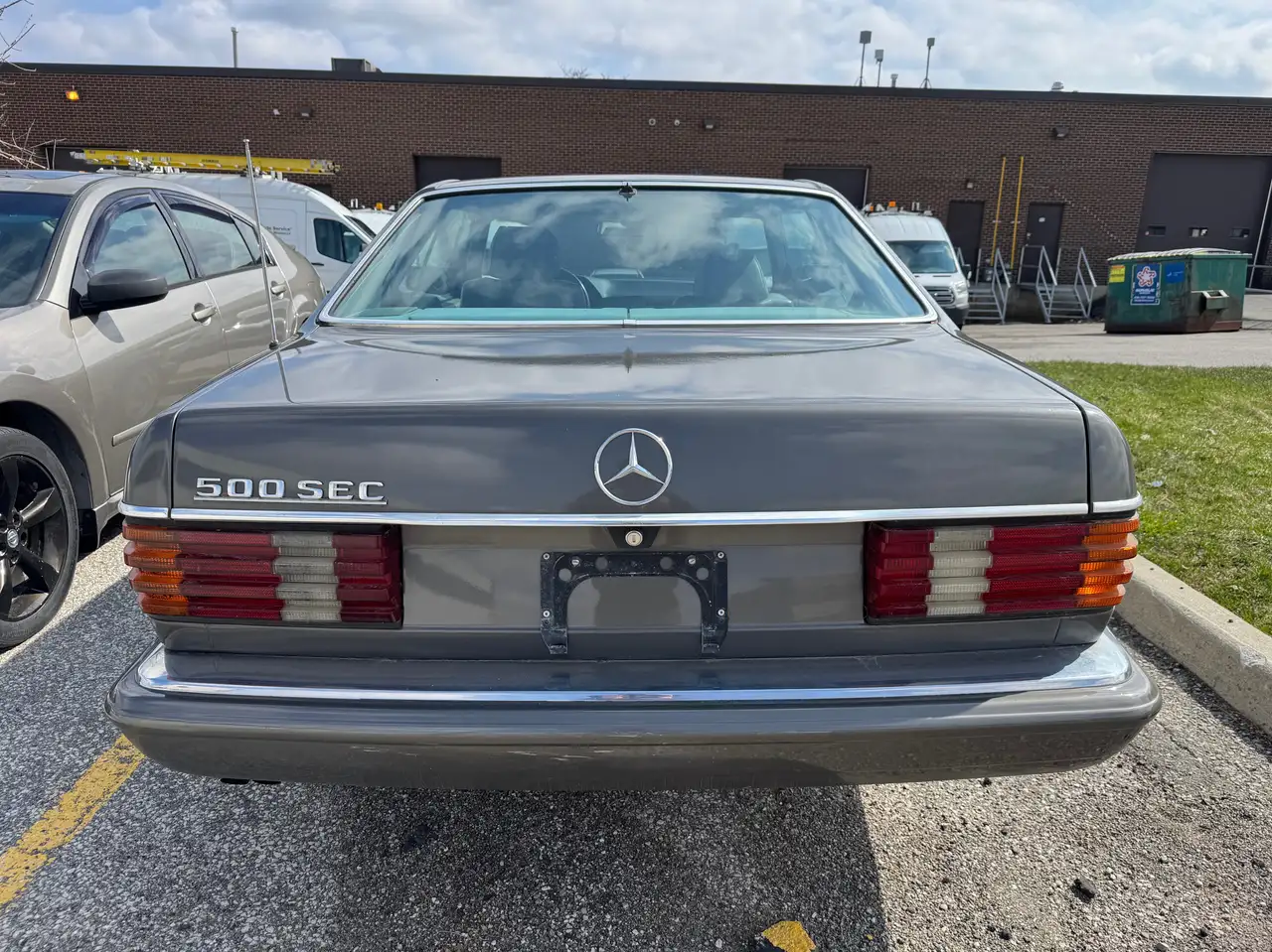 Mercedes-Benz 500 снимка Mercedes-Benz 500