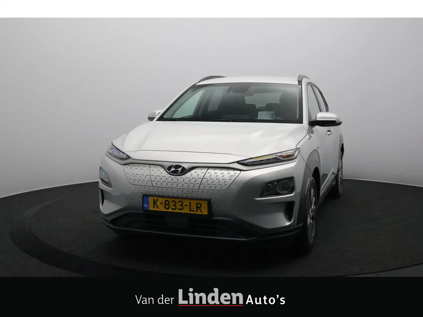 Hyundai KONA EV Fashion 64 kWh 3- Fase SOH 96,1% | Warmtepomp | Grau - 1