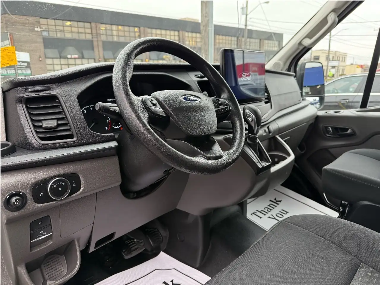 Ford Transit Cargo Van снимка Ford Transit Cargo Van