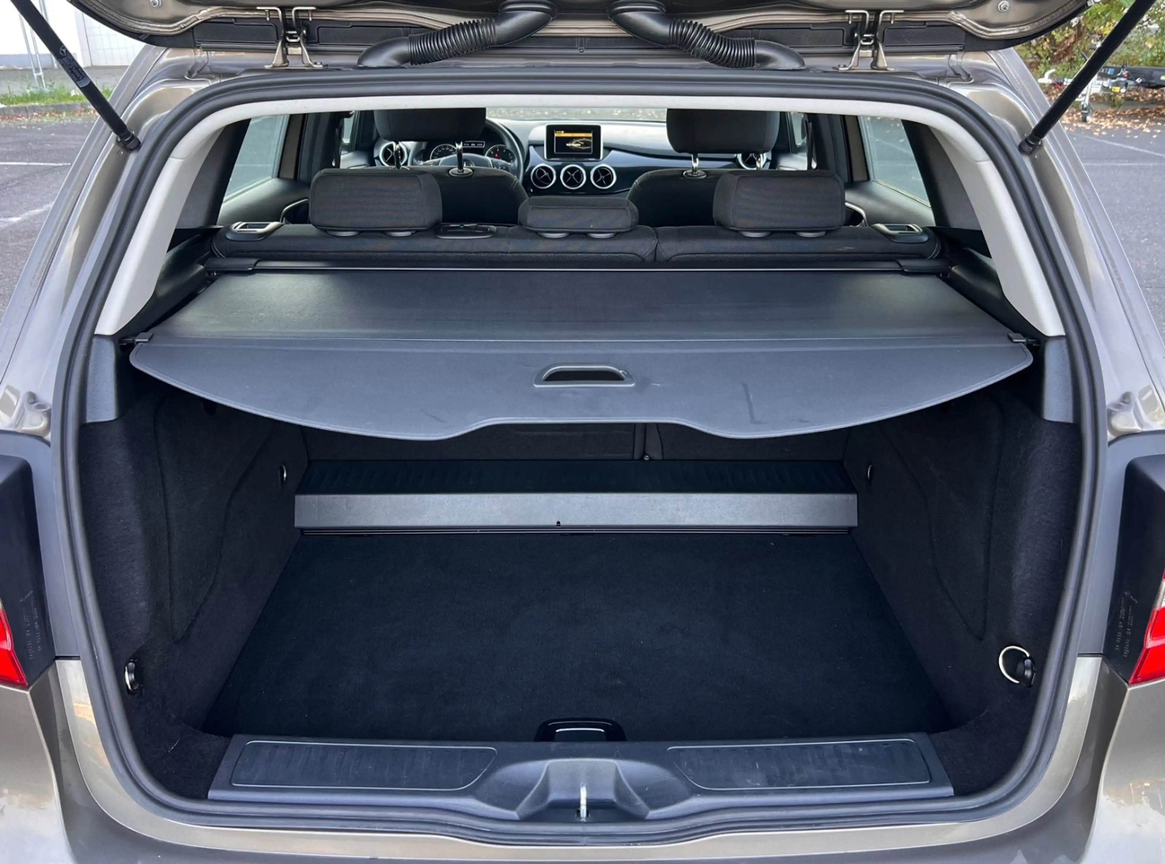 Mercedes-Benz B 200 B B 200 Sport/1.HAND/AUTOMATIK/SCHECKHEFT — photo 9