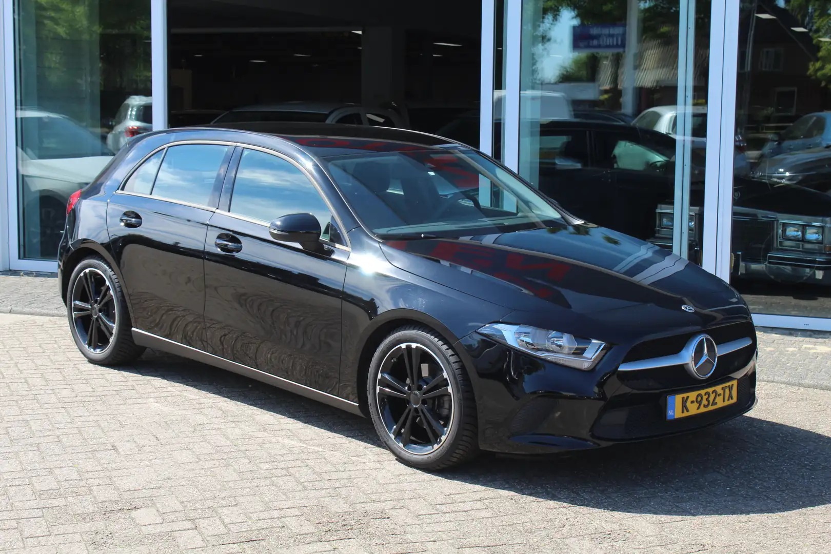 Mercedes-Benz A 160 160//Navi//Cruise//Camera!! Zwart - 2