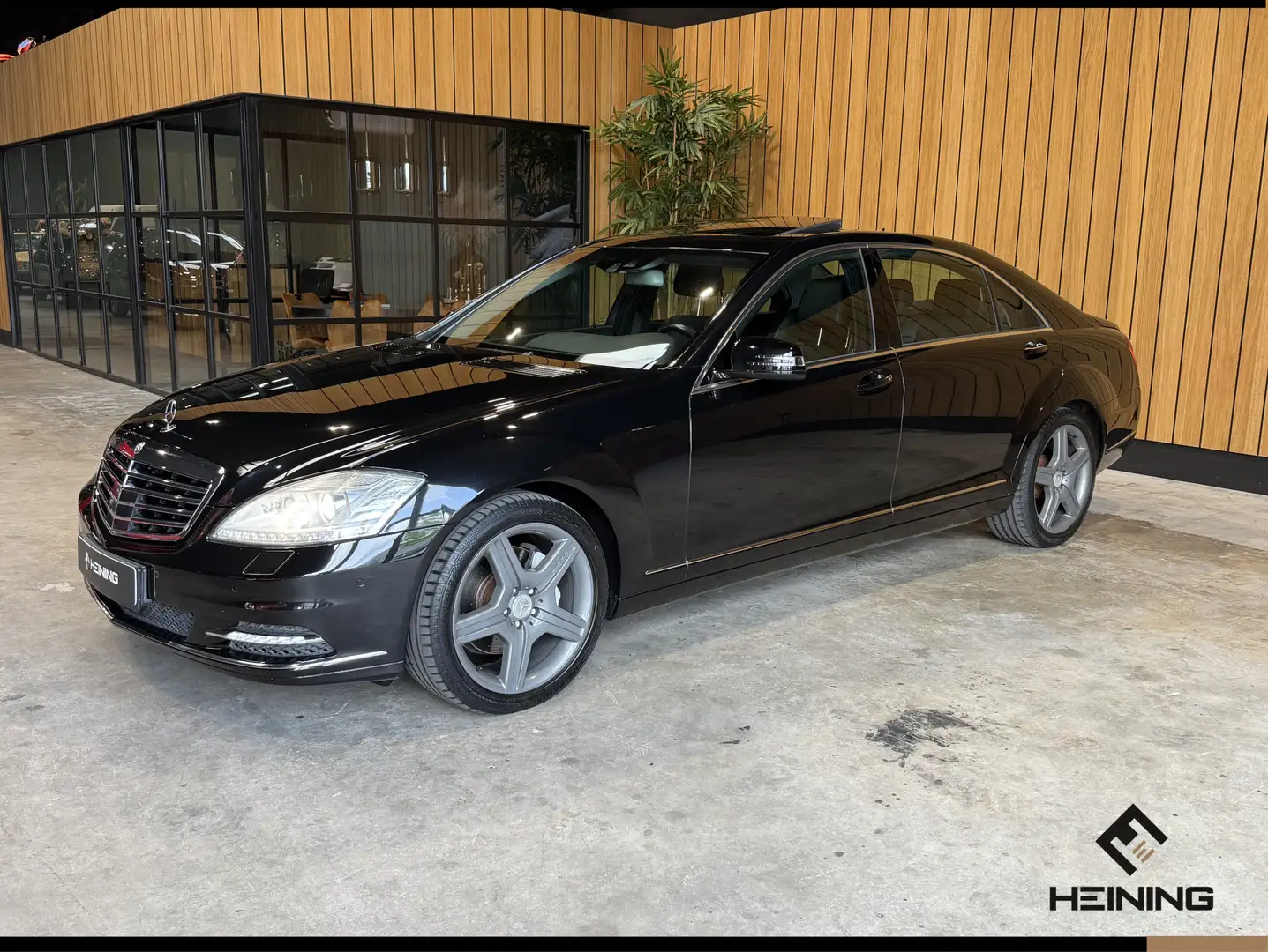 Mercedes-Benz S 350 Lang Prestige Plus. Vol met opties. Yougtimer Zwart - 1