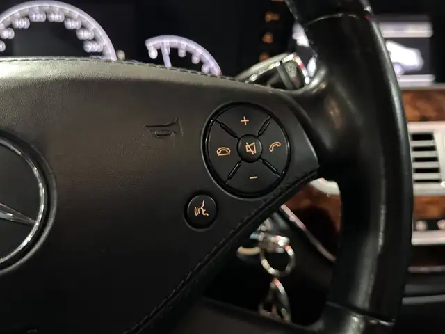 Mercedes-Benz S-Class view 26