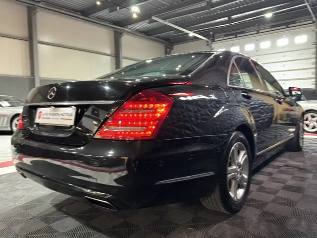 Mercedes-Benz S-Class view 8