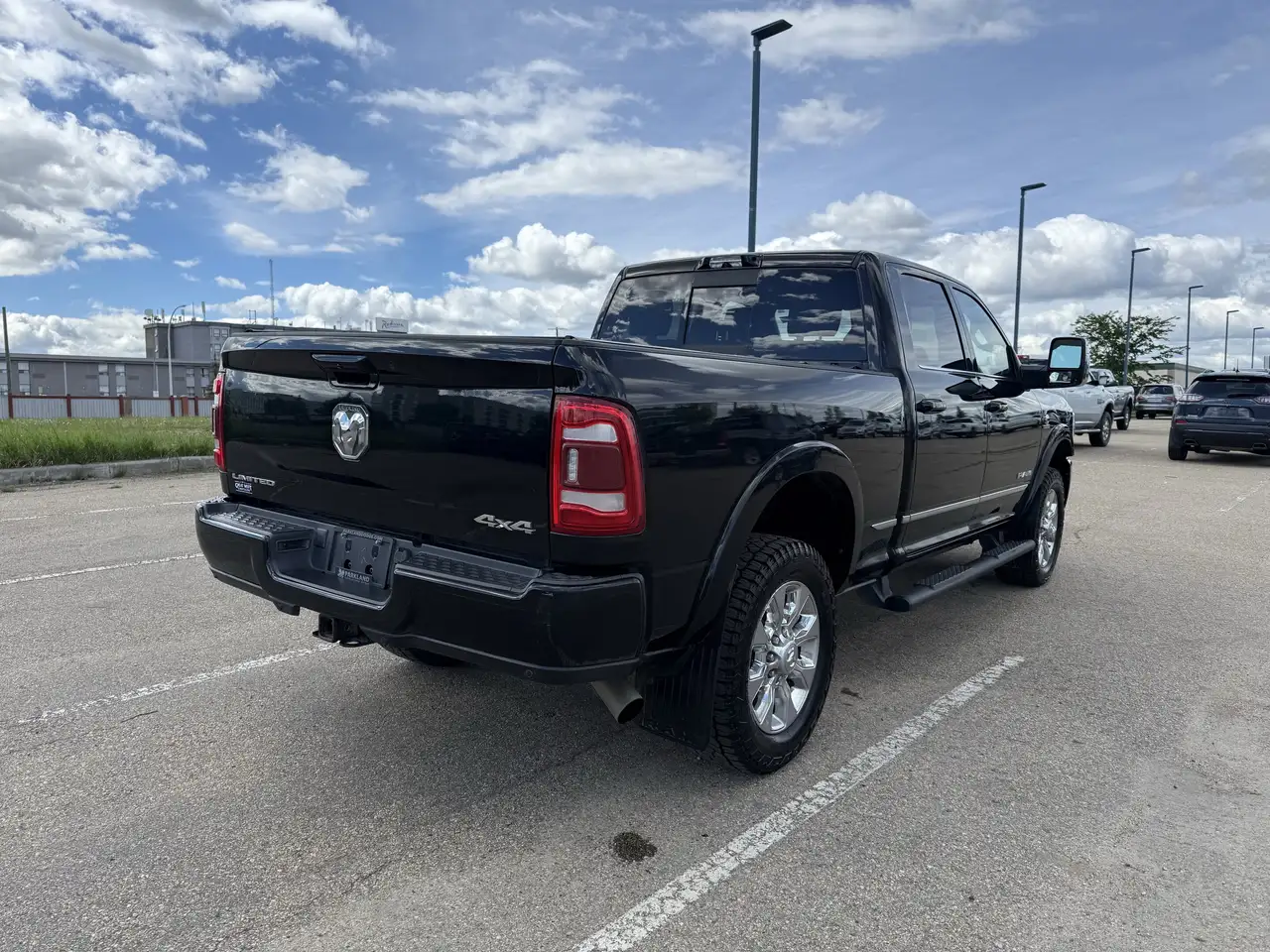 RAM 2500 снимка RAM 2500