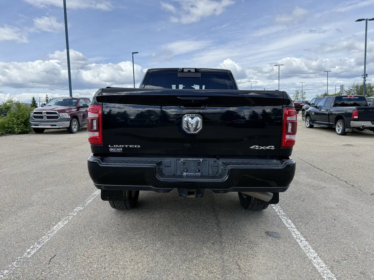RAM 2500 снимка RAM 2500